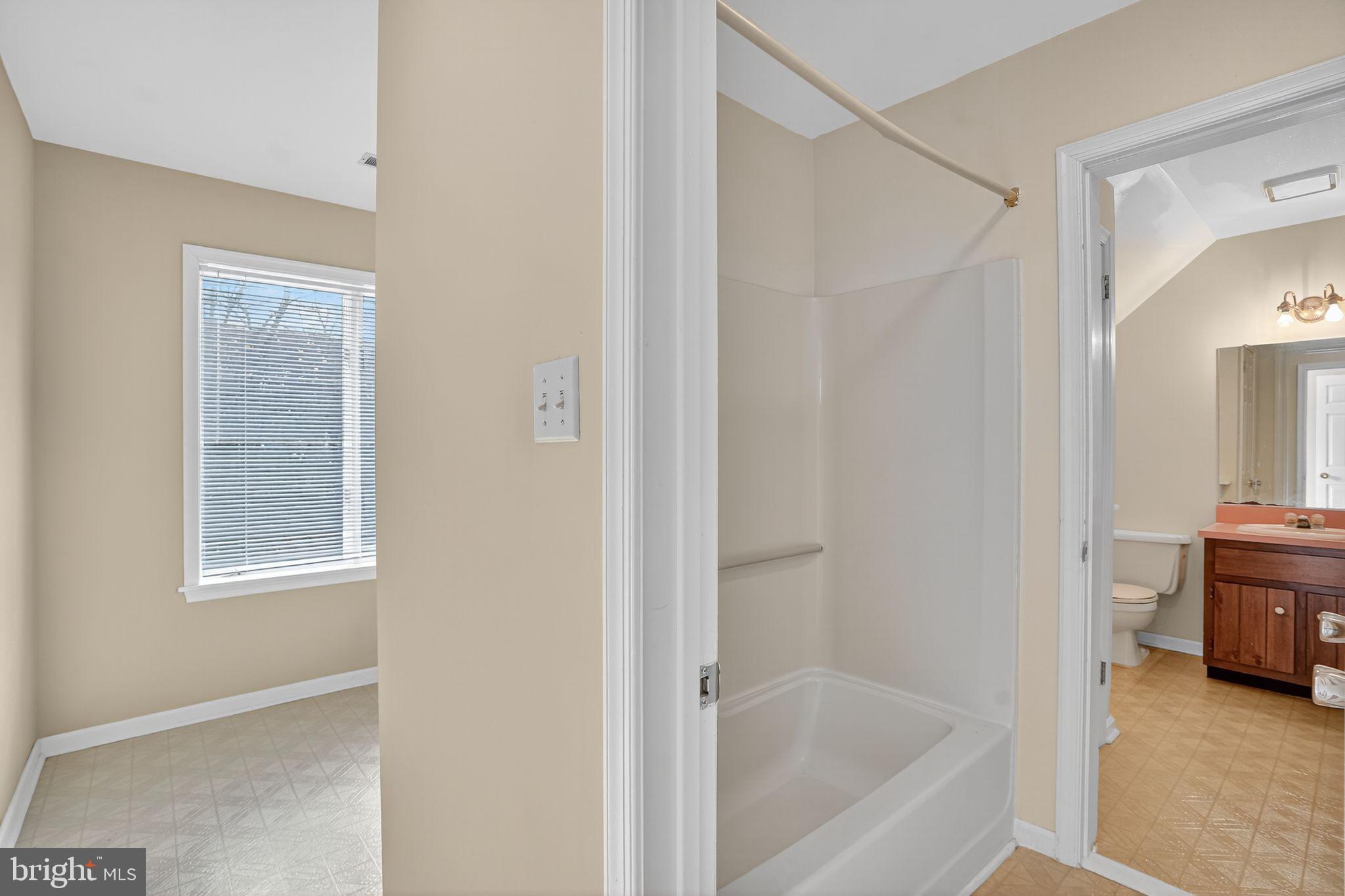 NON AVAILABLE - Residential