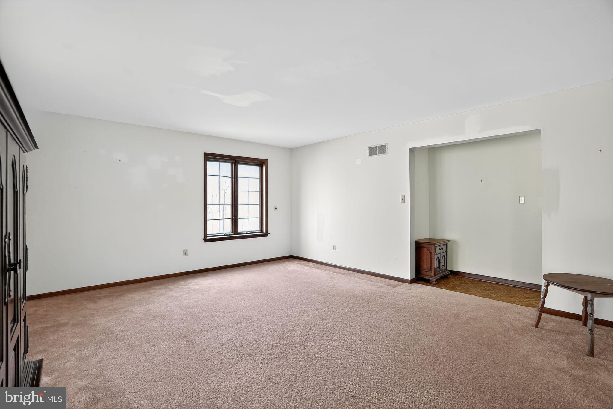 NON AVAILABLE - Residential