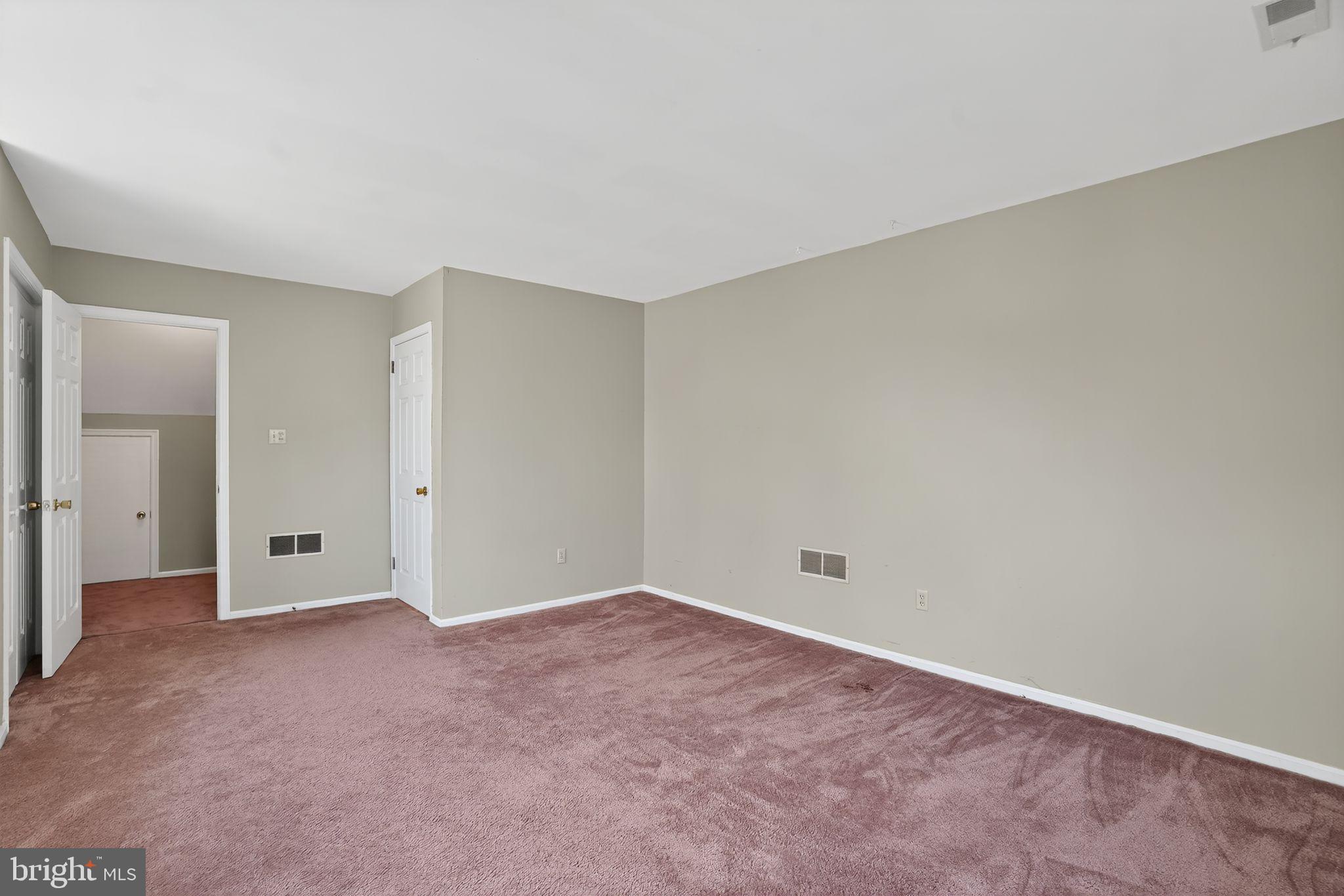 NON AVAILABLE - Residential