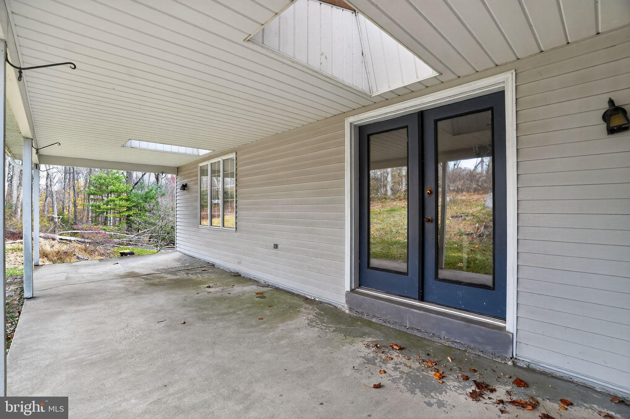 NON AVAILABLE - Residential