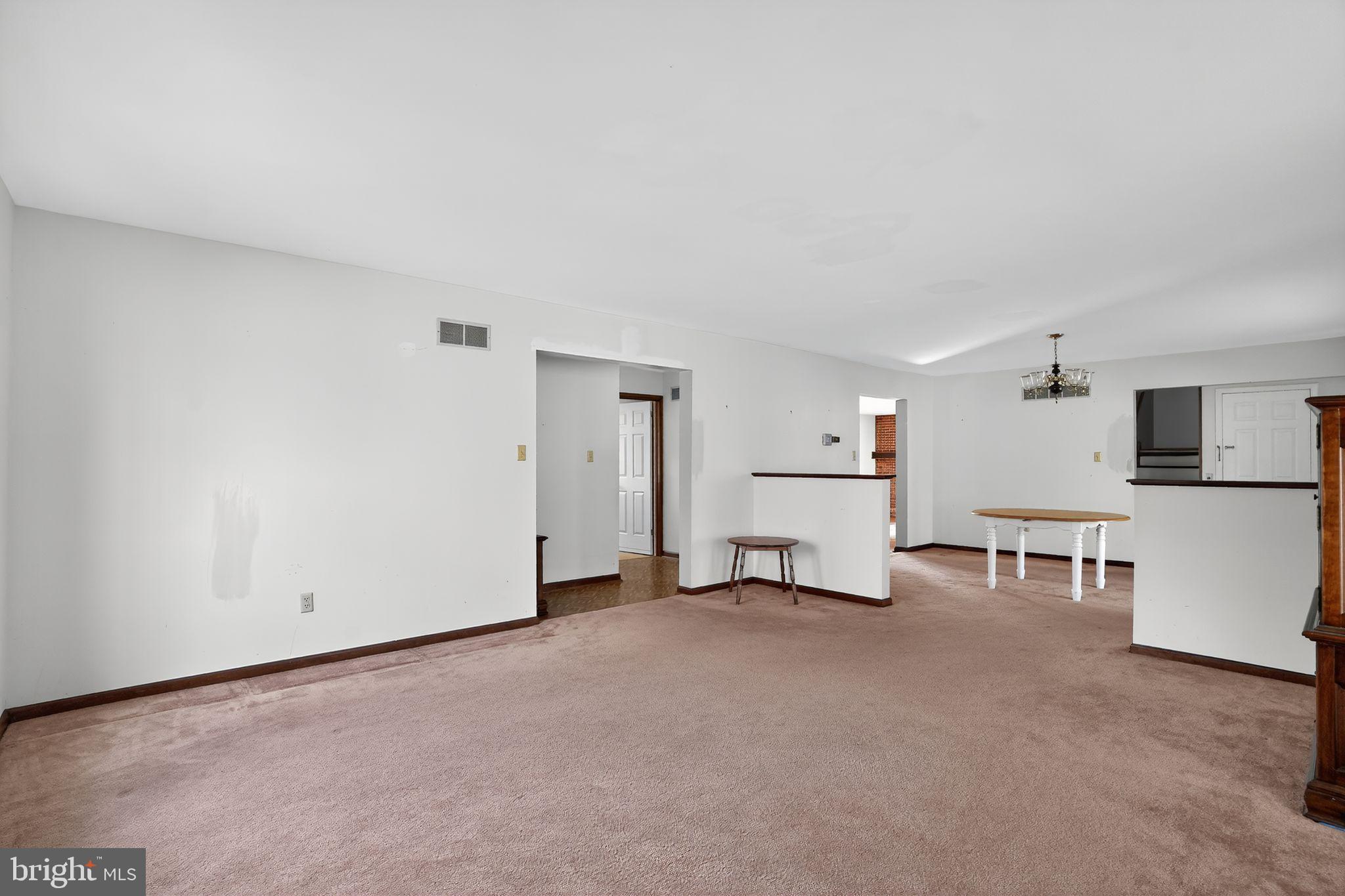 NON AVAILABLE - Residential