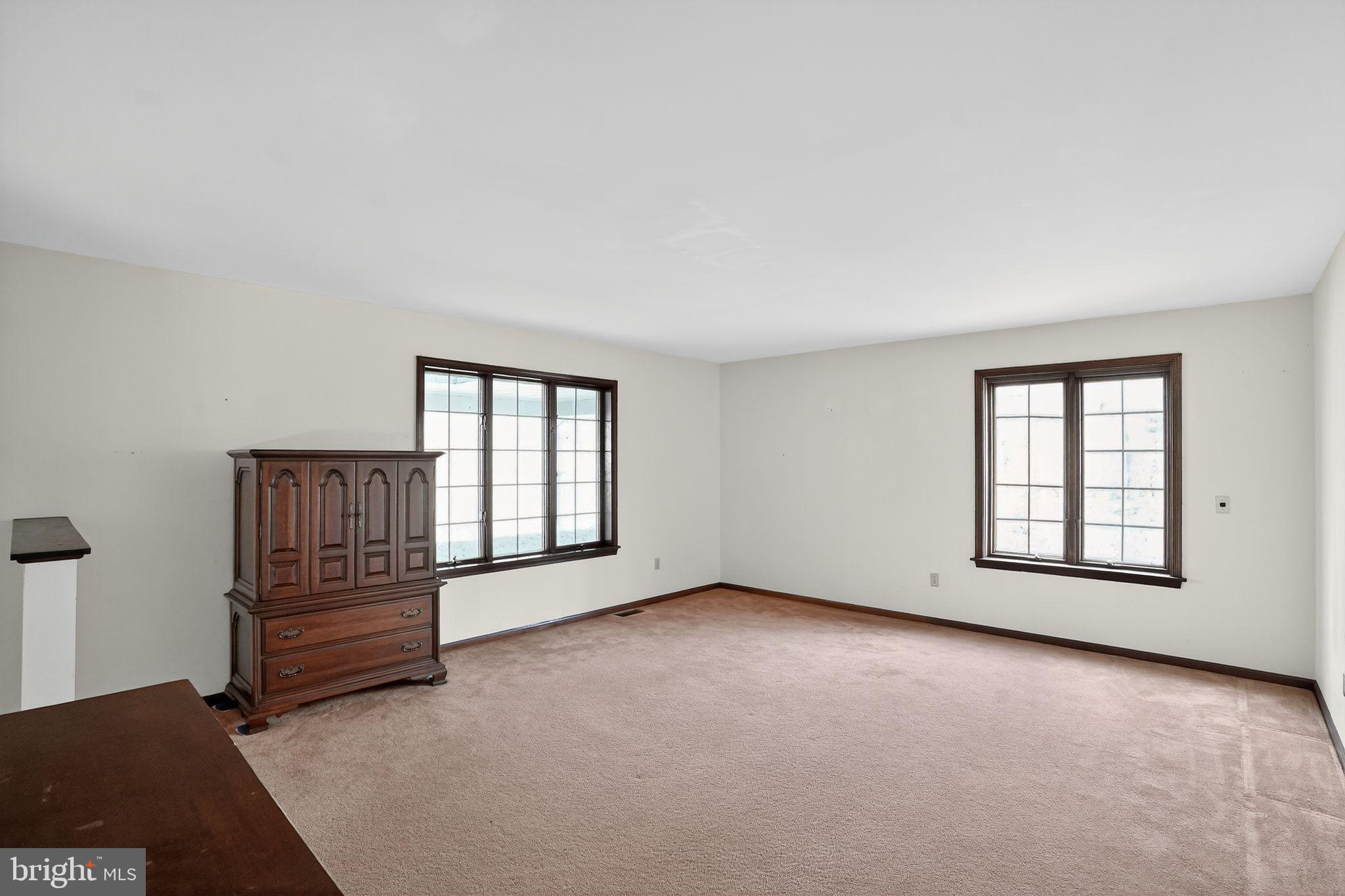 NON AVAILABLE - Residential