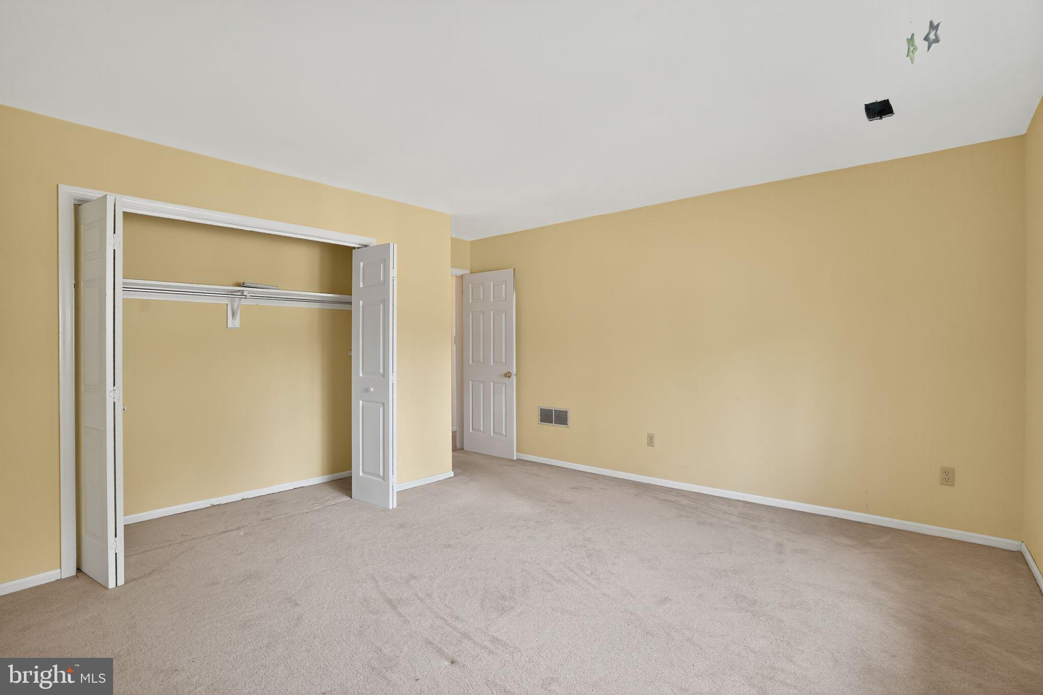 NON AVAILABLE - Residential