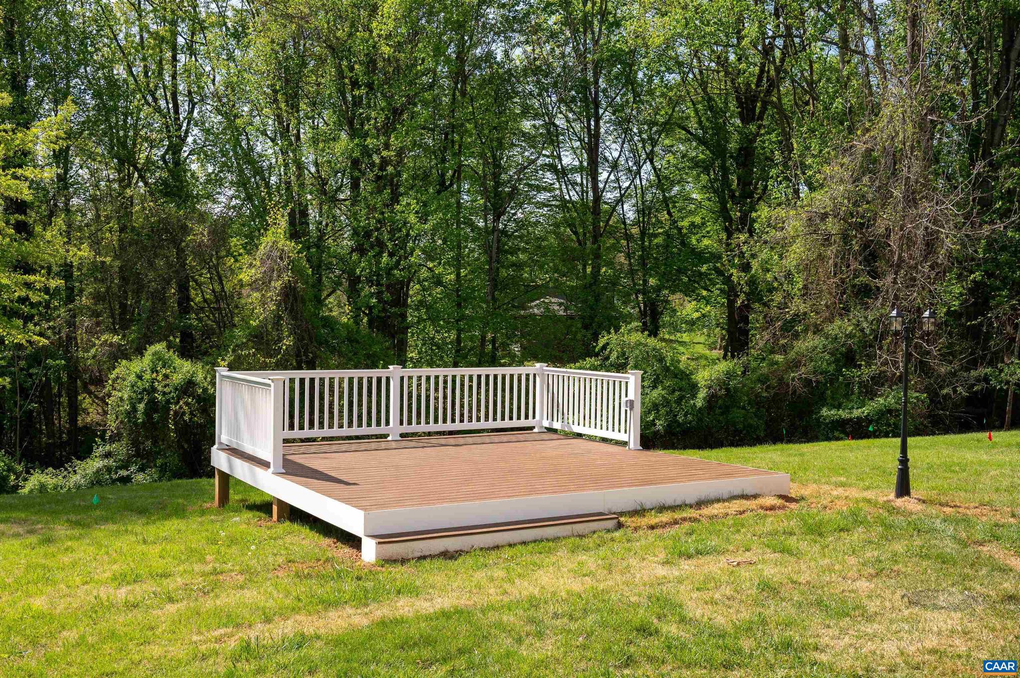 HOLLYMEAD - Residential Lease