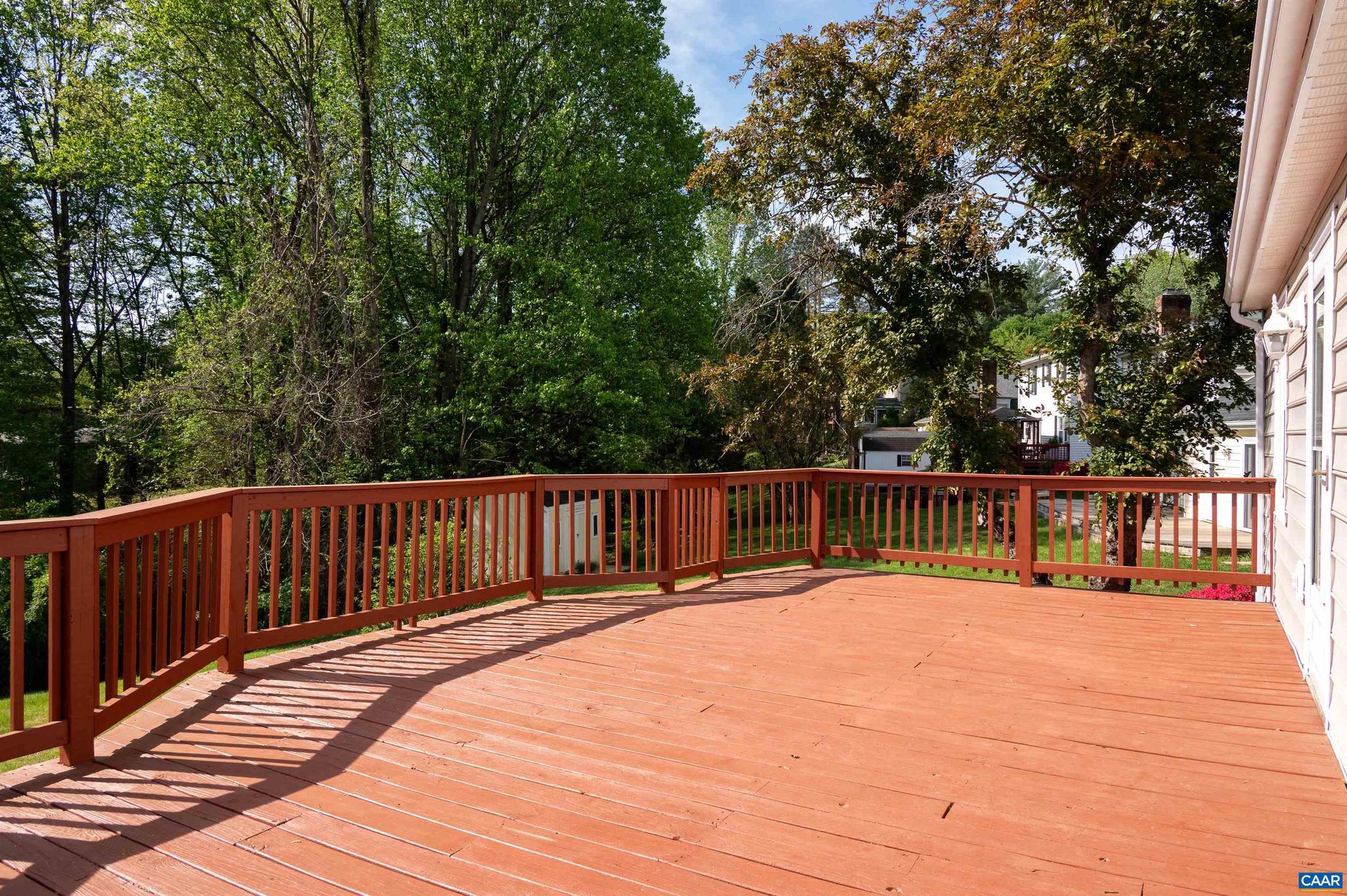 HOLLYMEAD - Residential Lease