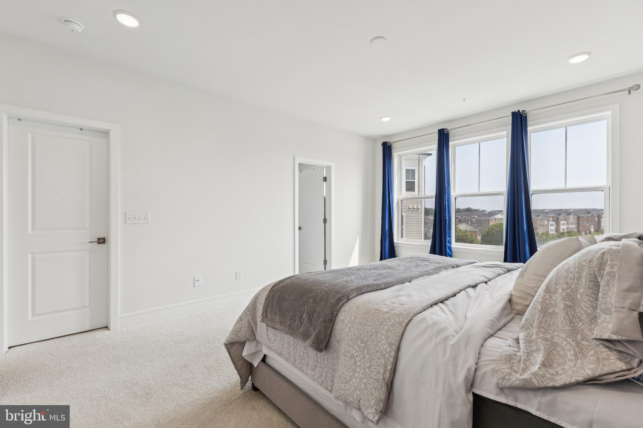 GOOSE CREEK VILLAGE CONDOMINIUM - Residential