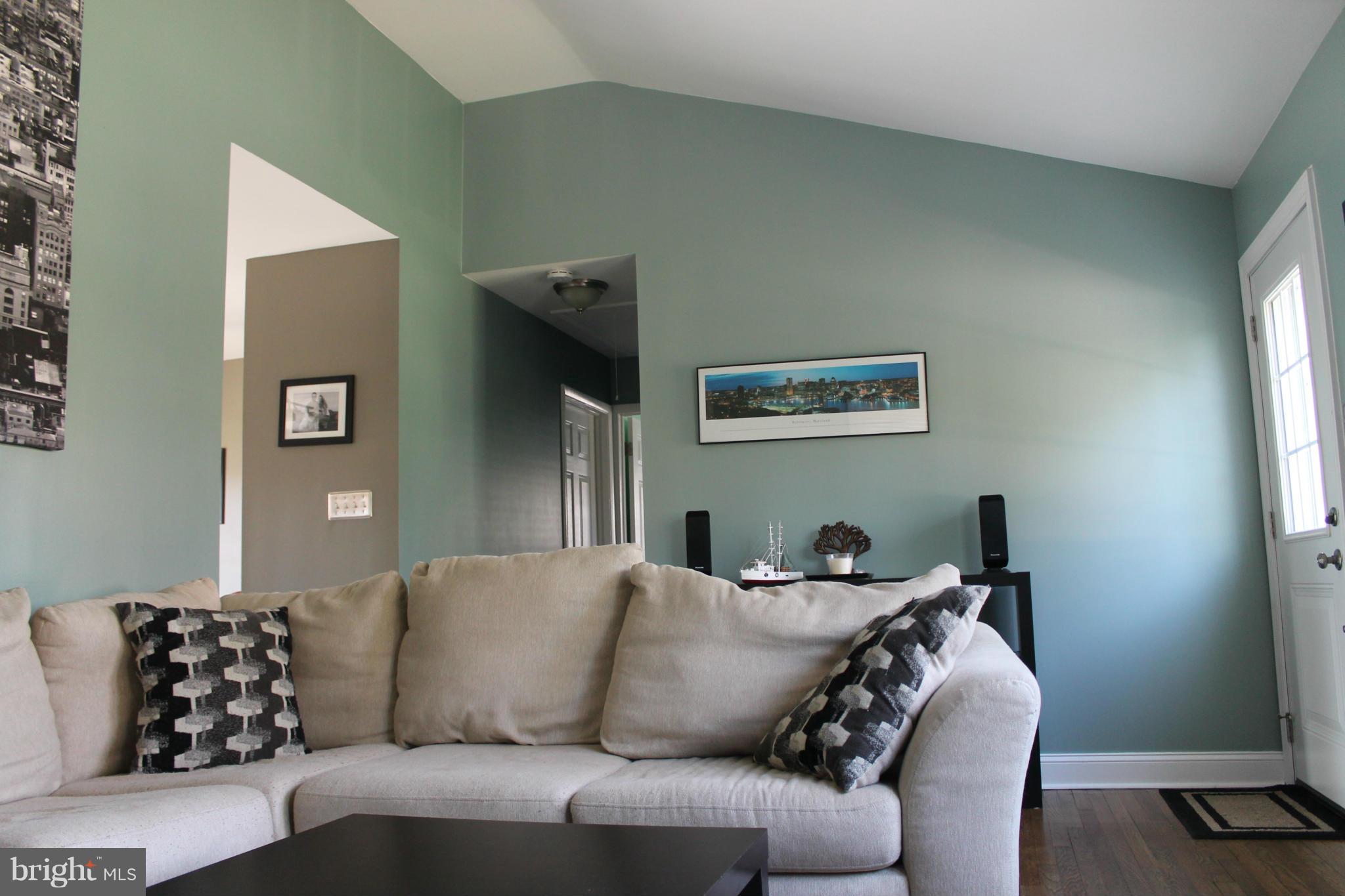 MONTCLAIR - Residential