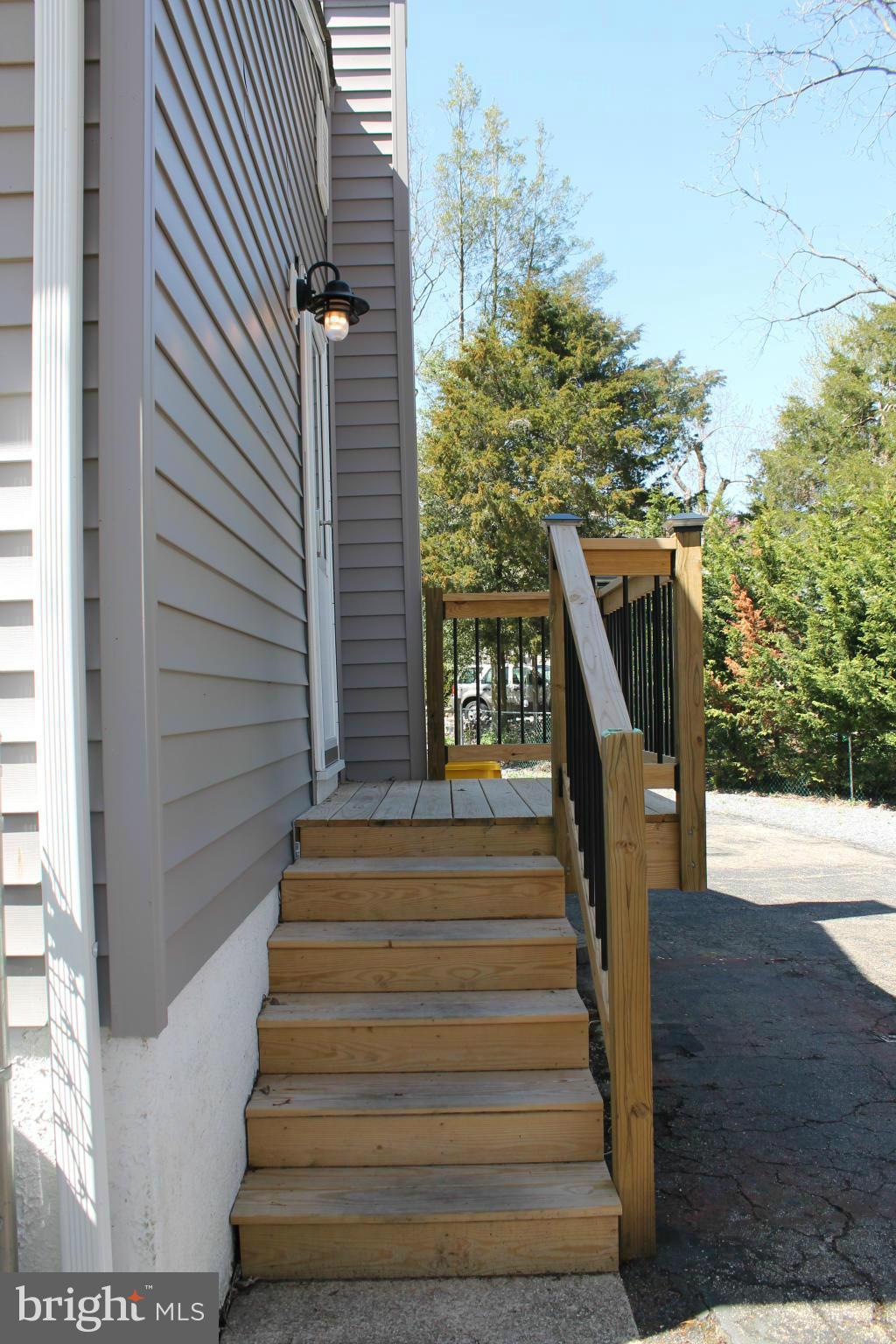 MONTCLAIR - Residential