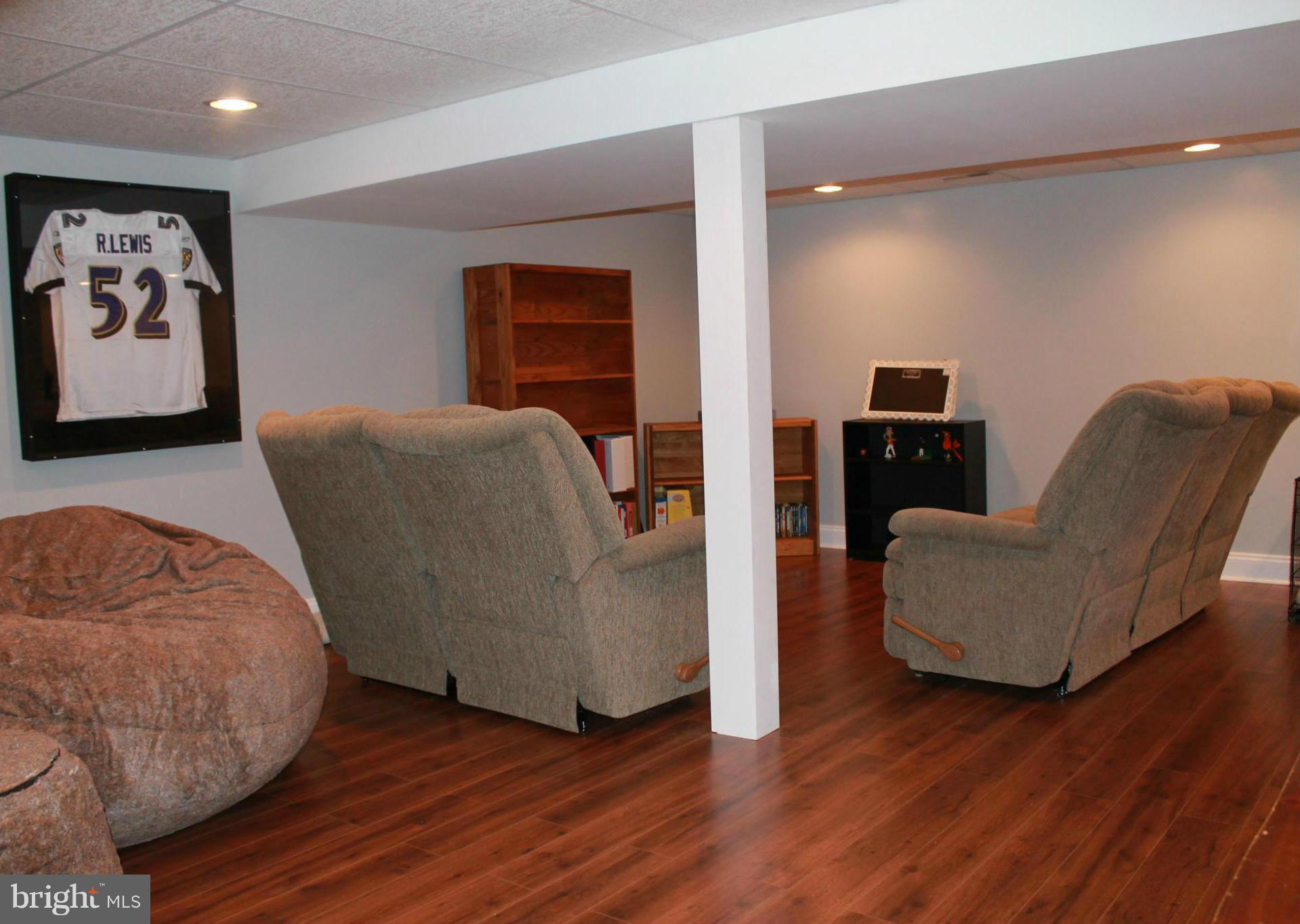 MONTCLAIR - Residential