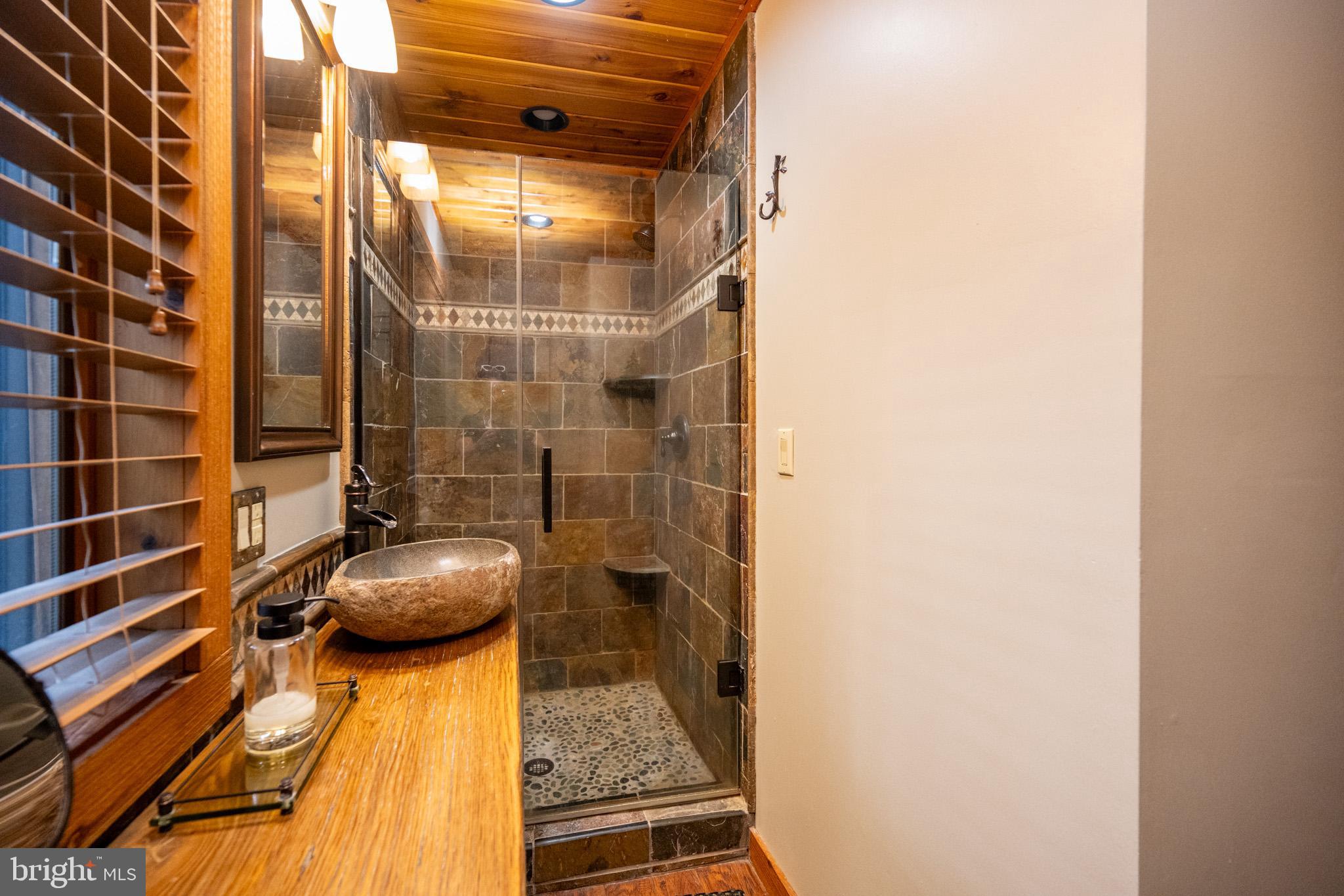 SKY VALLEY - Residential