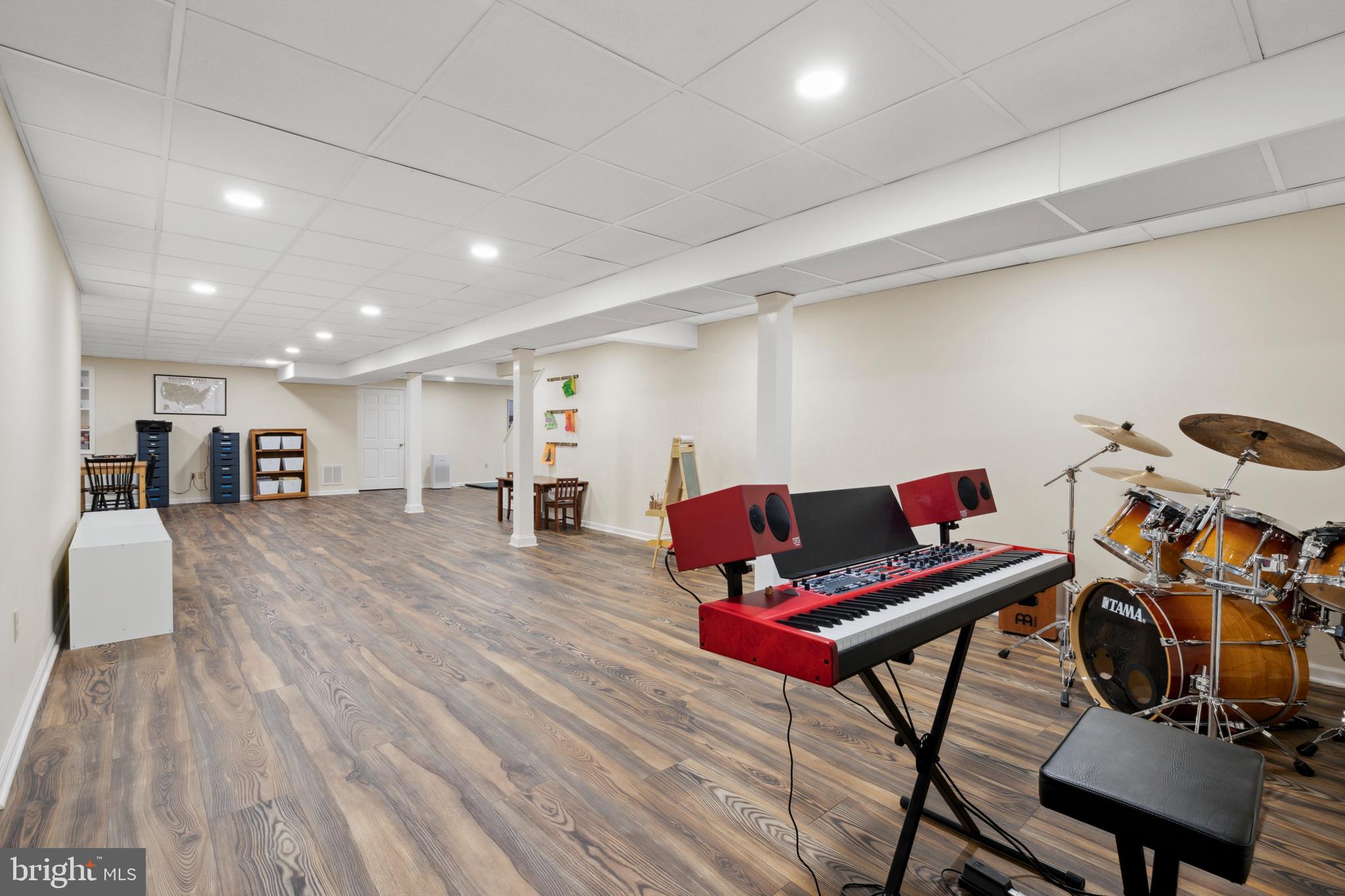 MEADOWVIEW FARMS - Residential