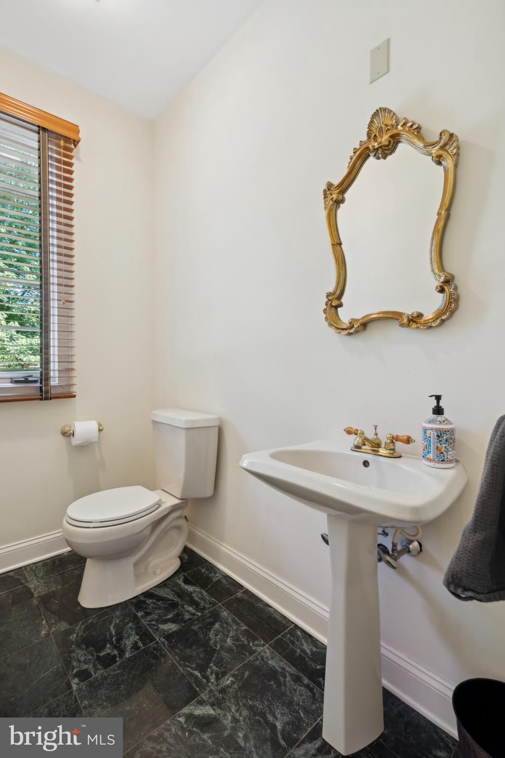 MEADOWVIEW FARMS - Residential