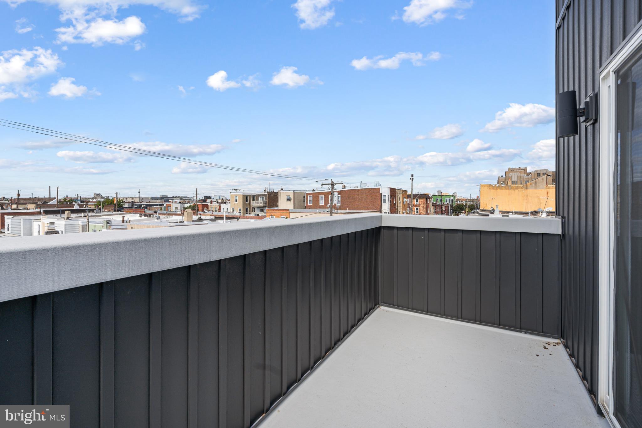 LOWER MOYAMENSING - Residential