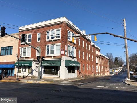 Photo of 77 E Main Street #202, WESTMINSTER, MD 21157 (MLS # MDCR2033282)