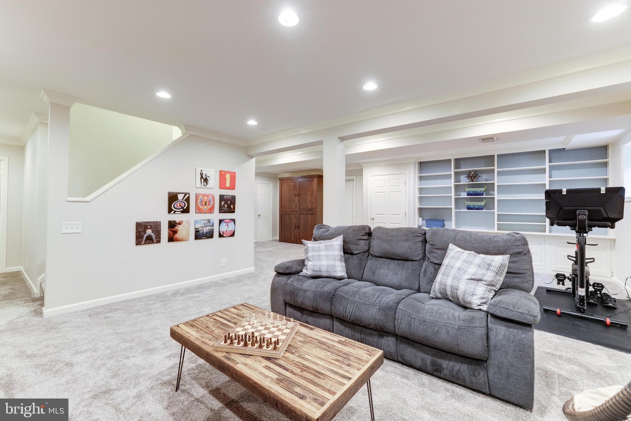 MC LEAN HUNT - Residential