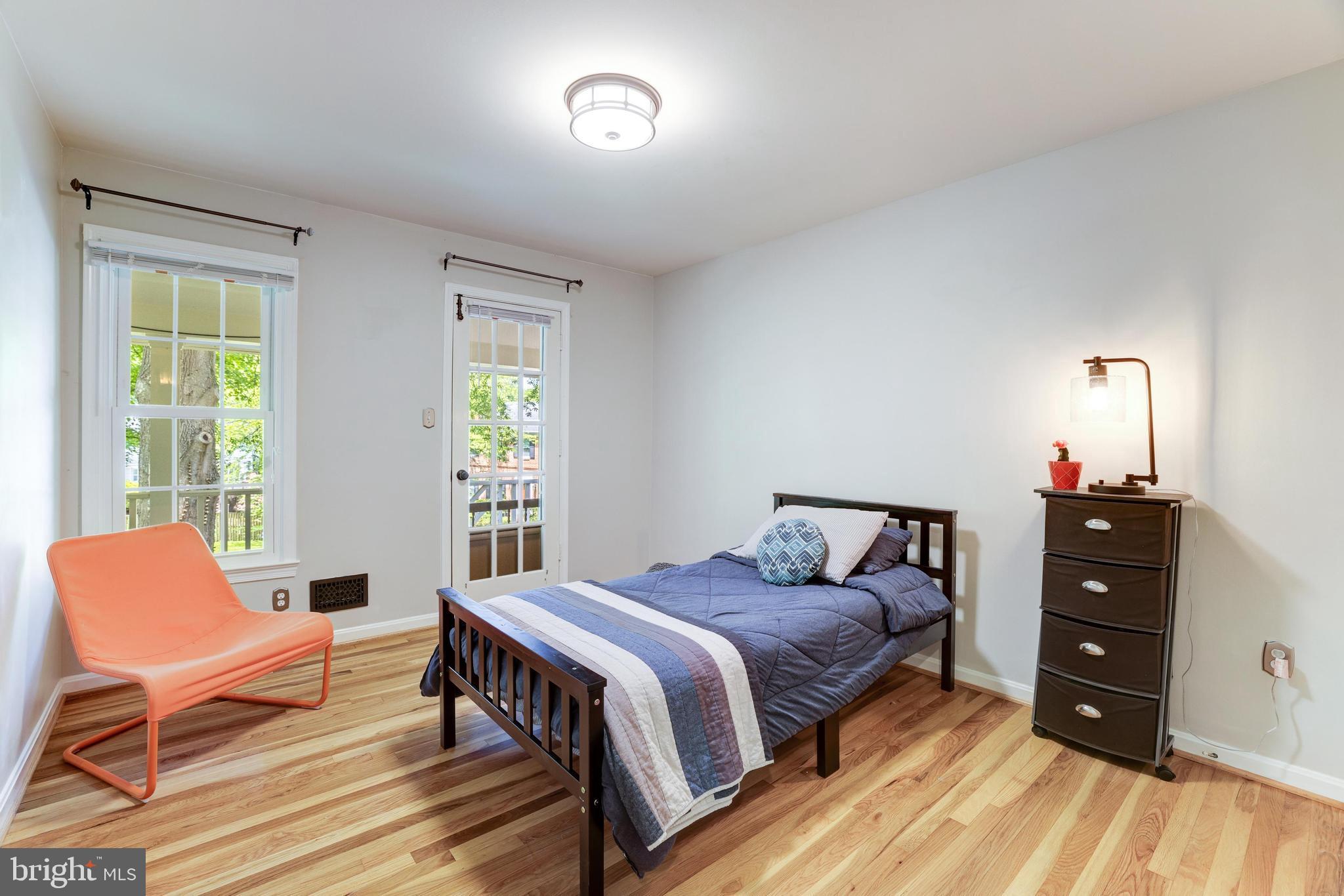 MC LEAN HUNT - Residential