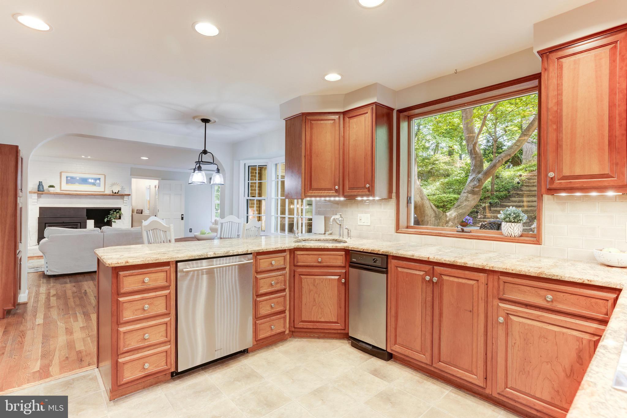 MC LEAN HUNT - Residential