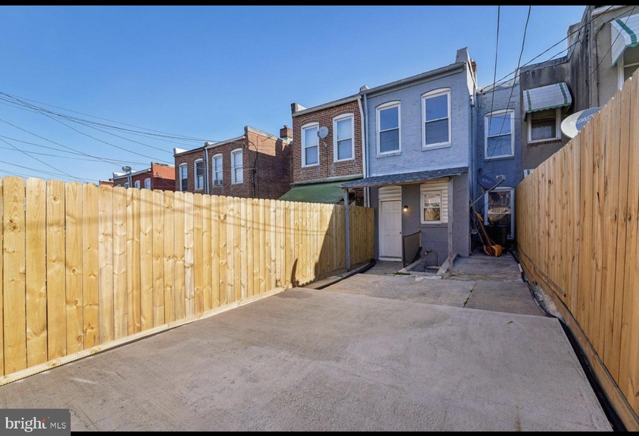 MORELL PARK - Residential Lease