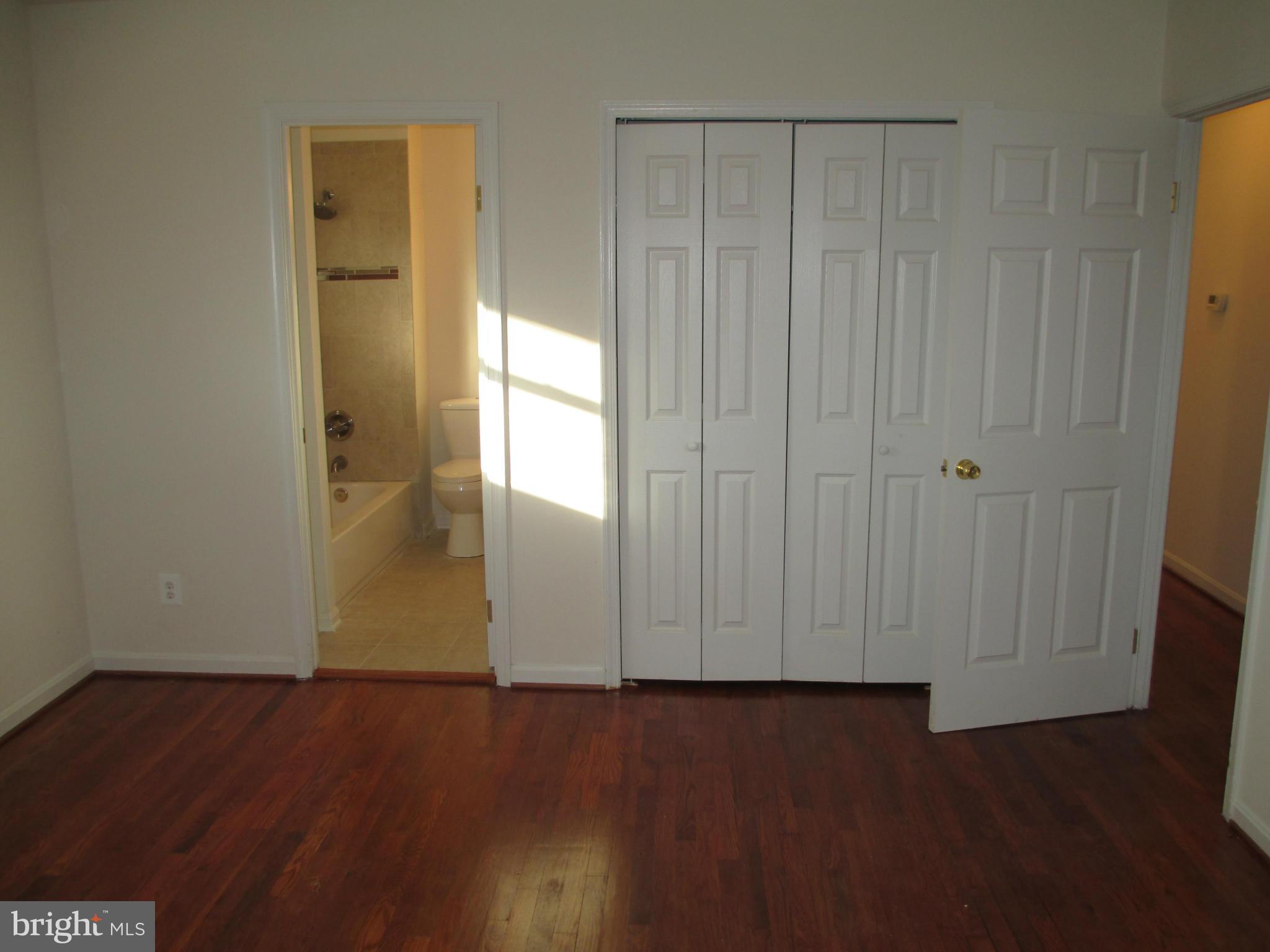 OLD FORT MANOR - Residential