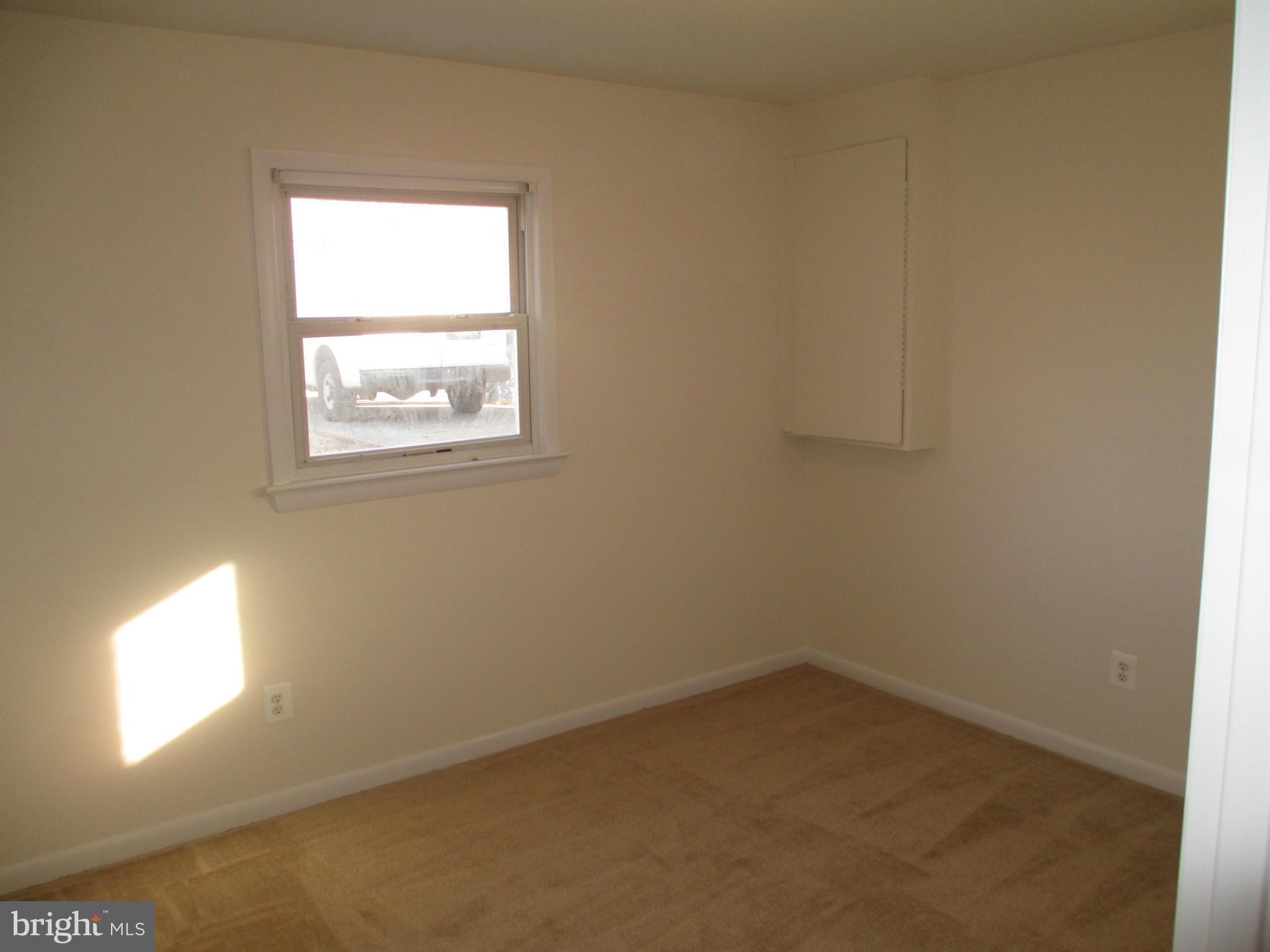 OLD FORT MANOR - Residential