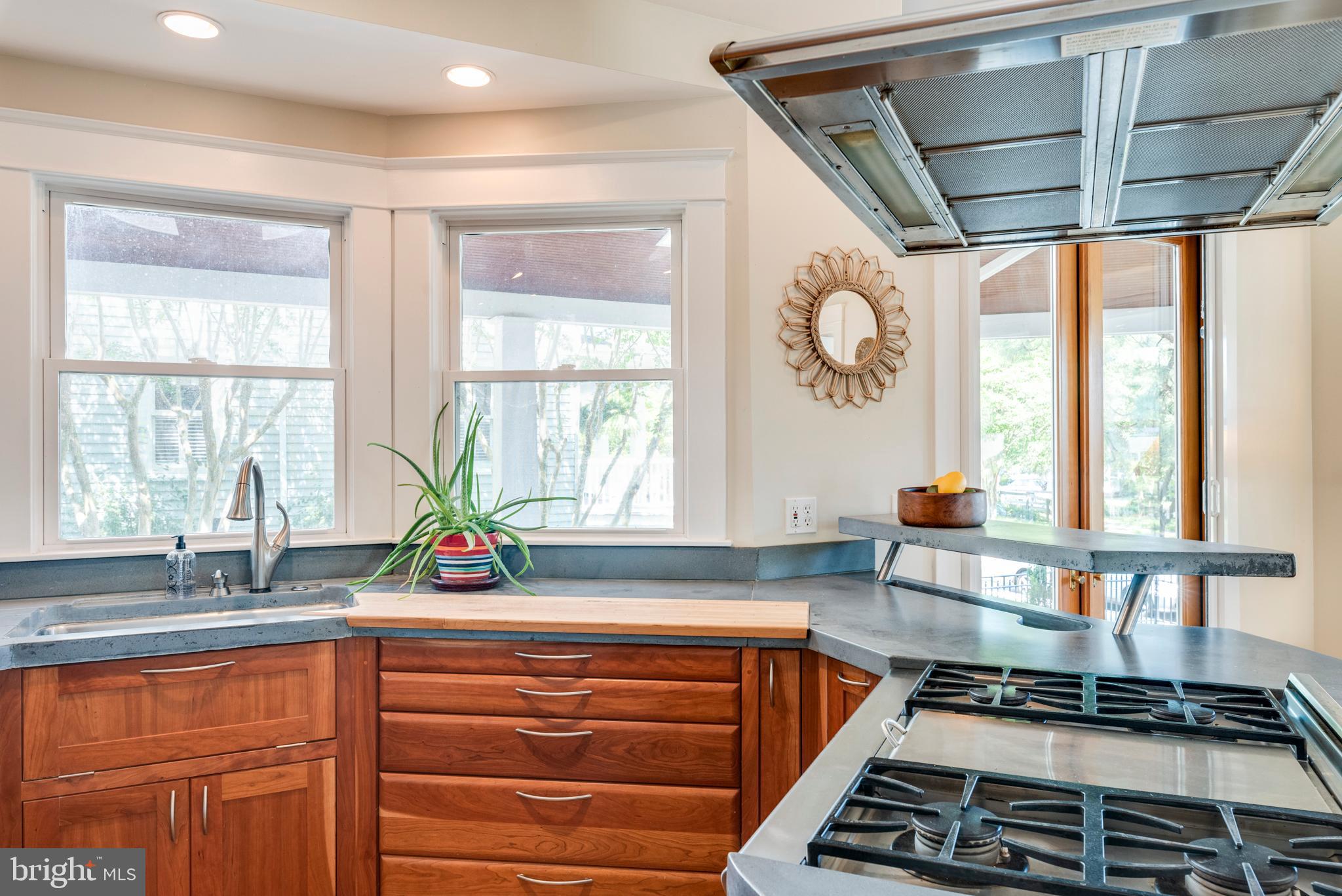 HOMEWOOD - Residential