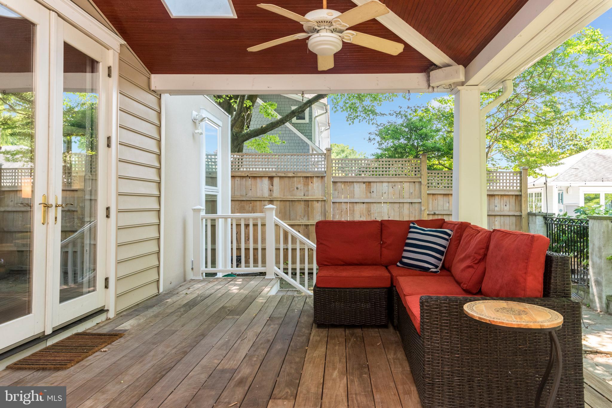 HOMEWOOD - Residential