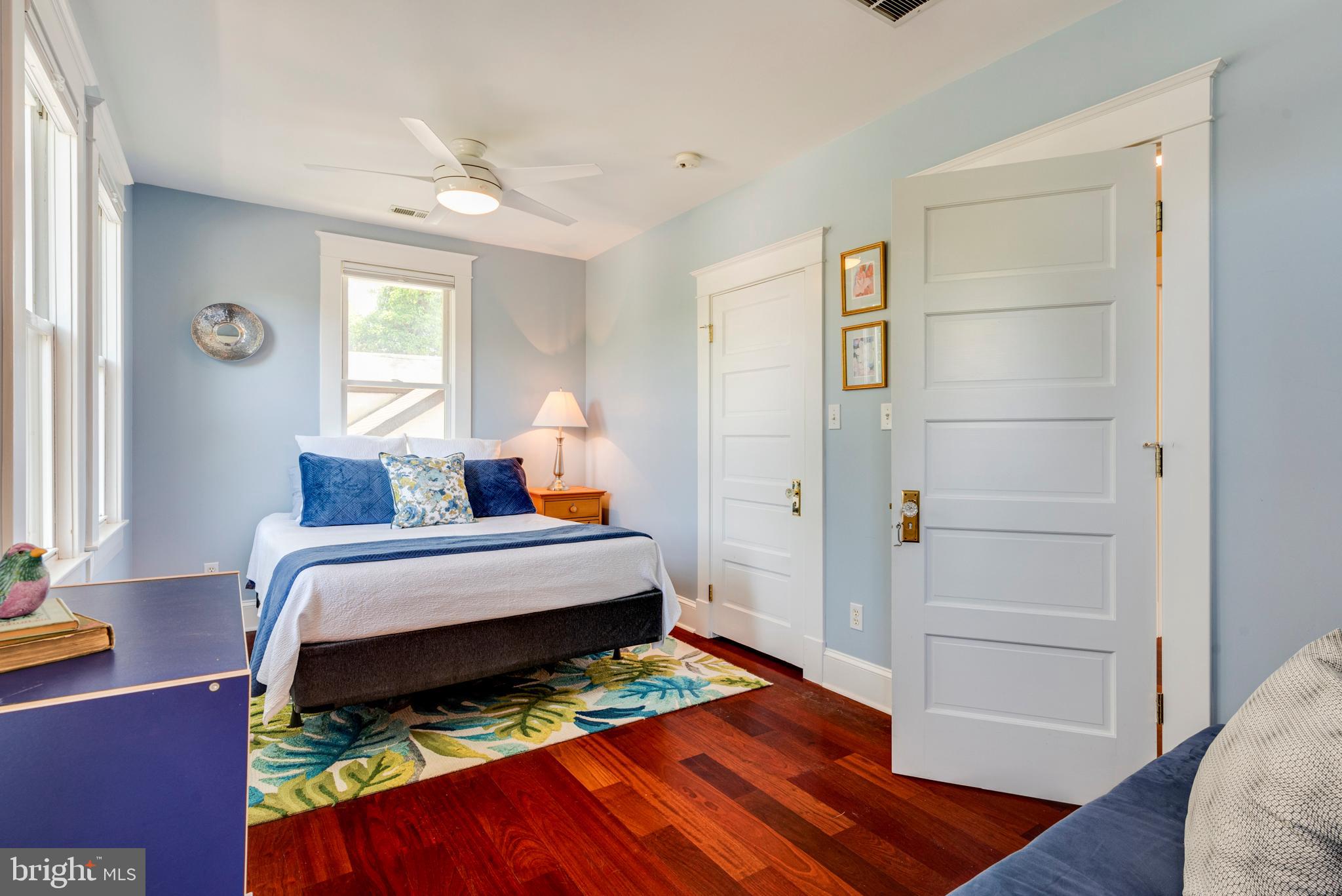 HOMEWOOD - Residential