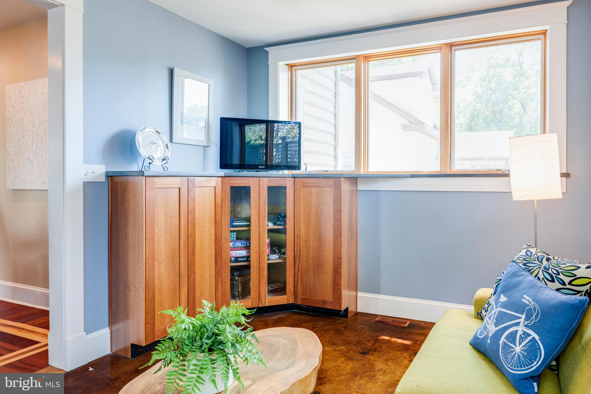 HOMEWOOD - Residential