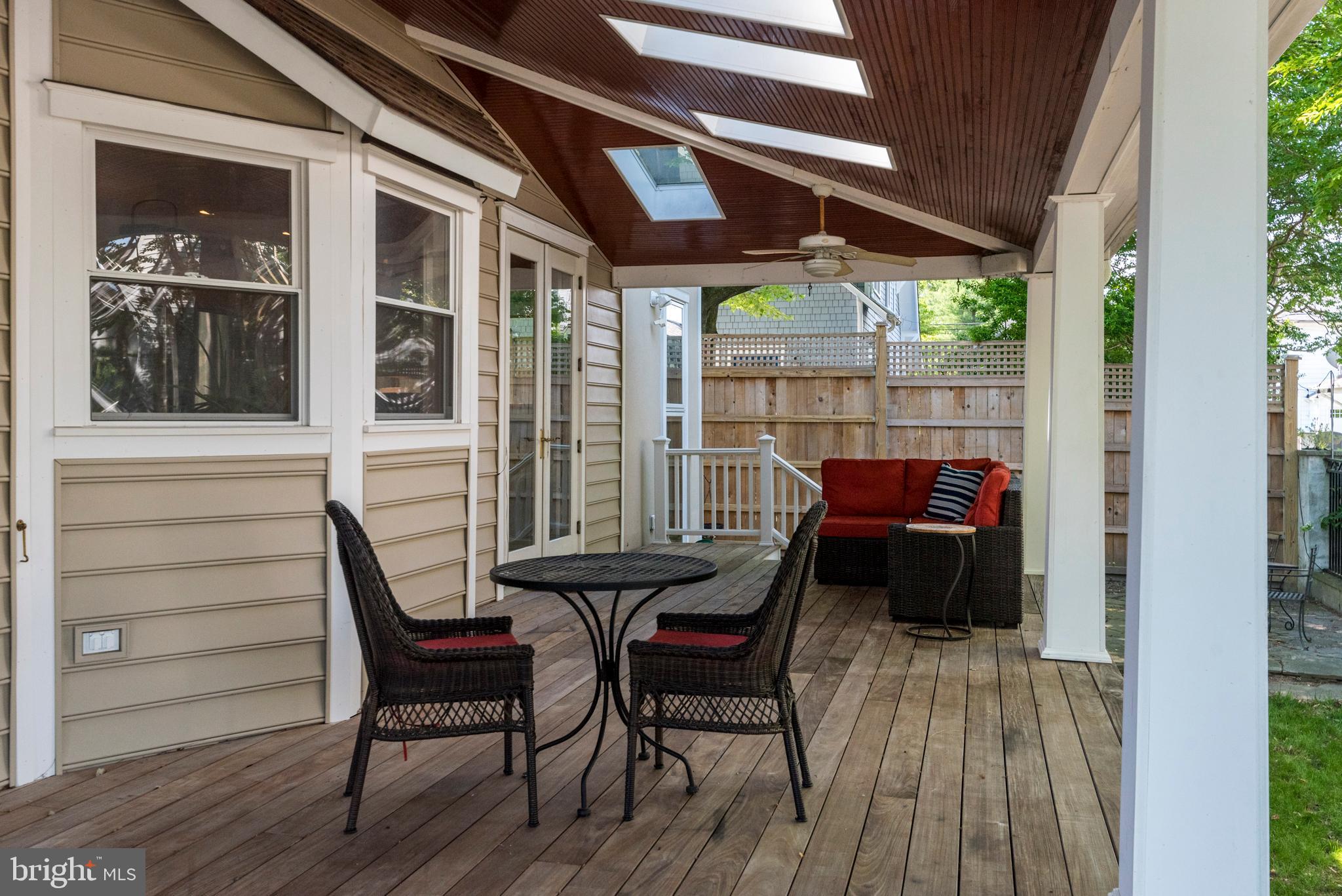 HOMEWOOD - Residential