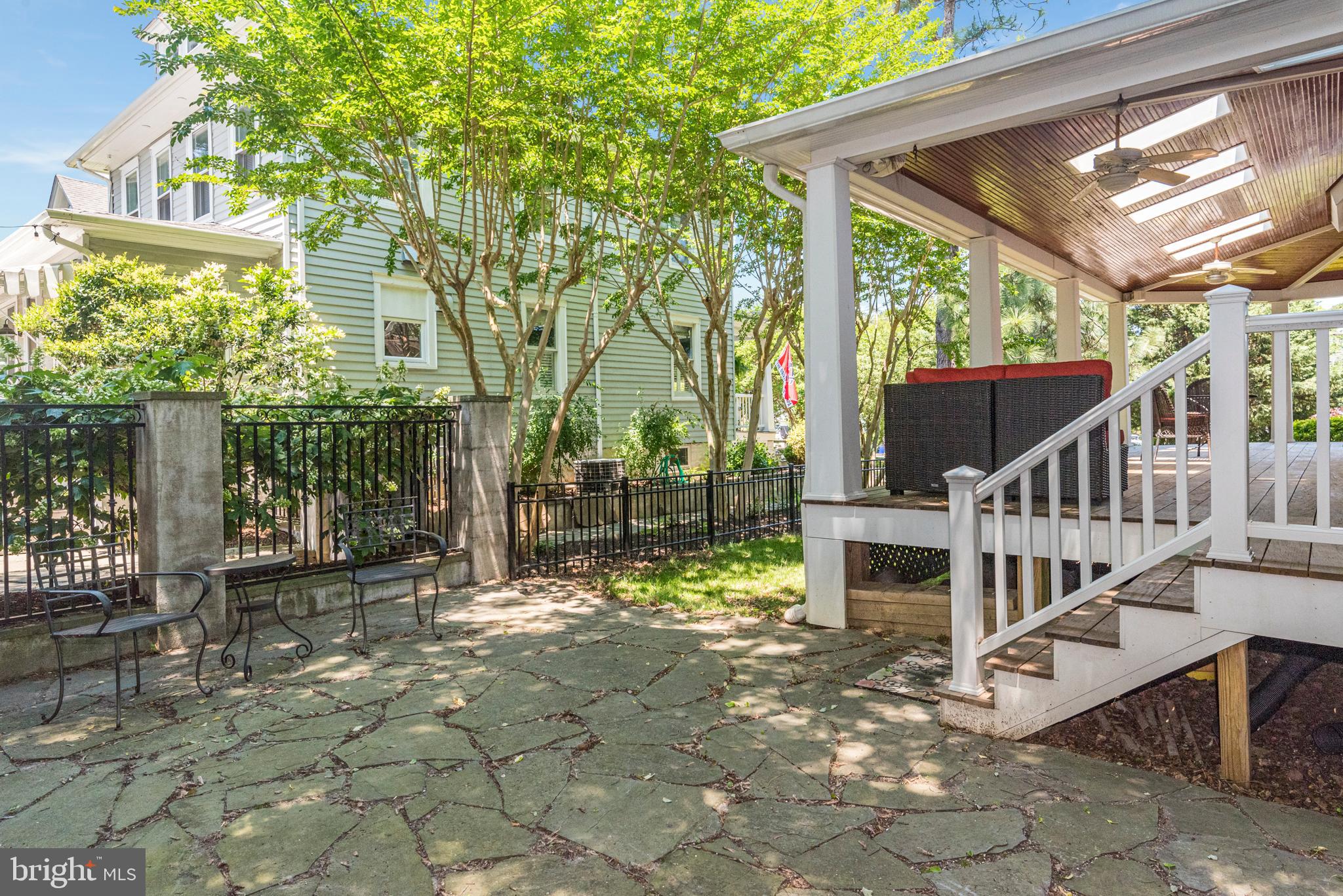 HOMEWOOD - Residential