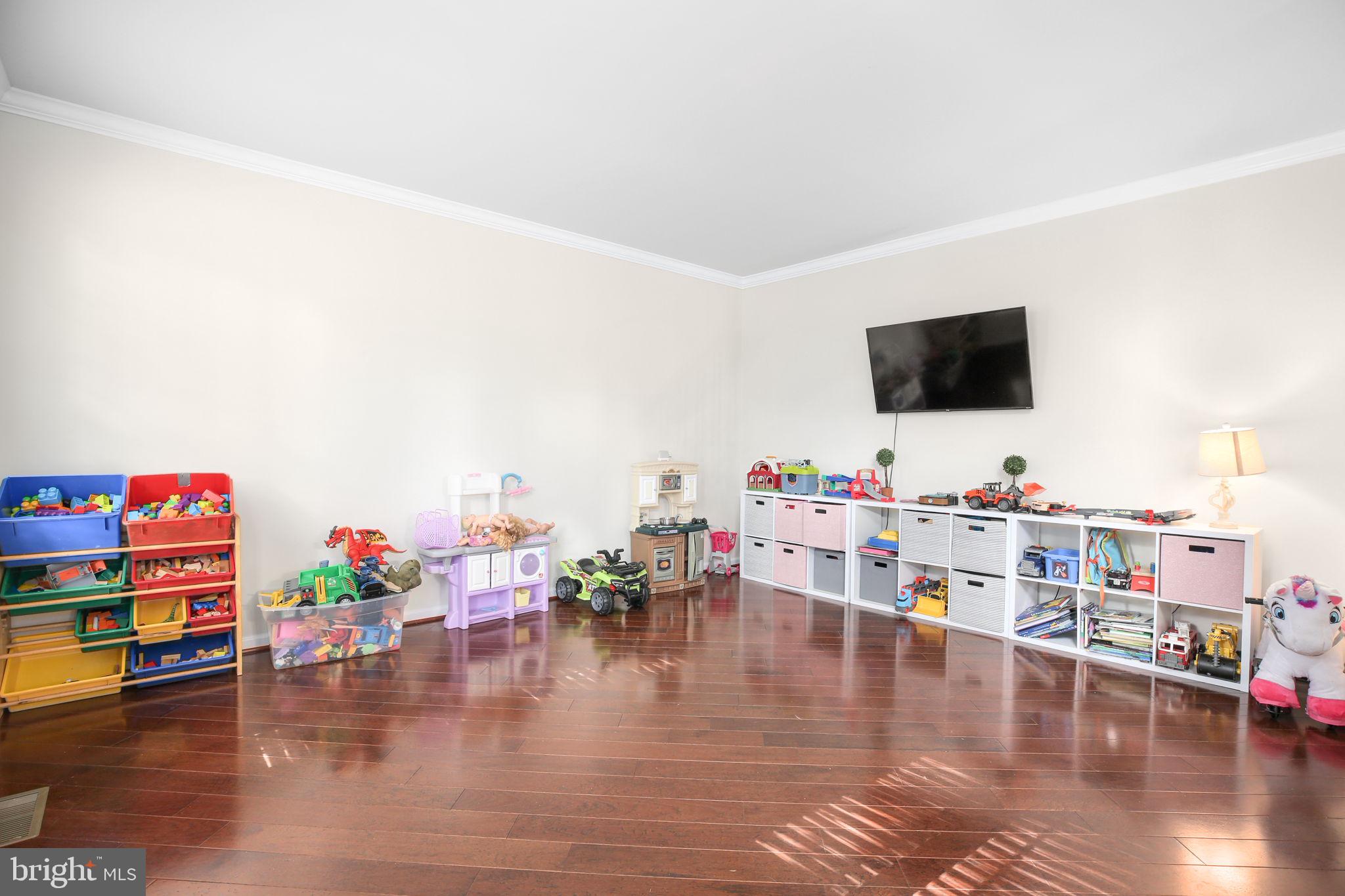 STUARTS CROSSING - Residential