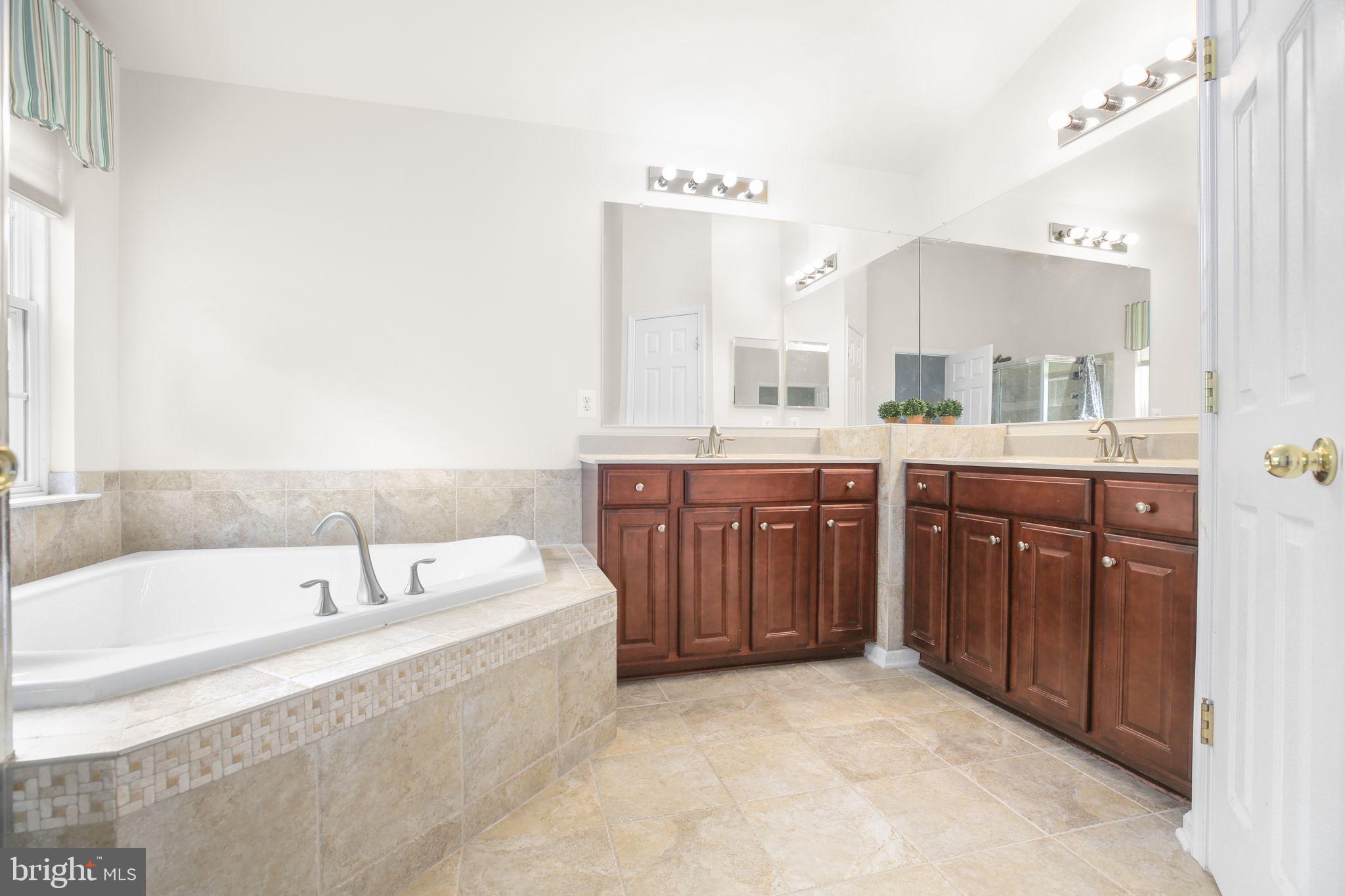 STUARTS CROSSING - Residential