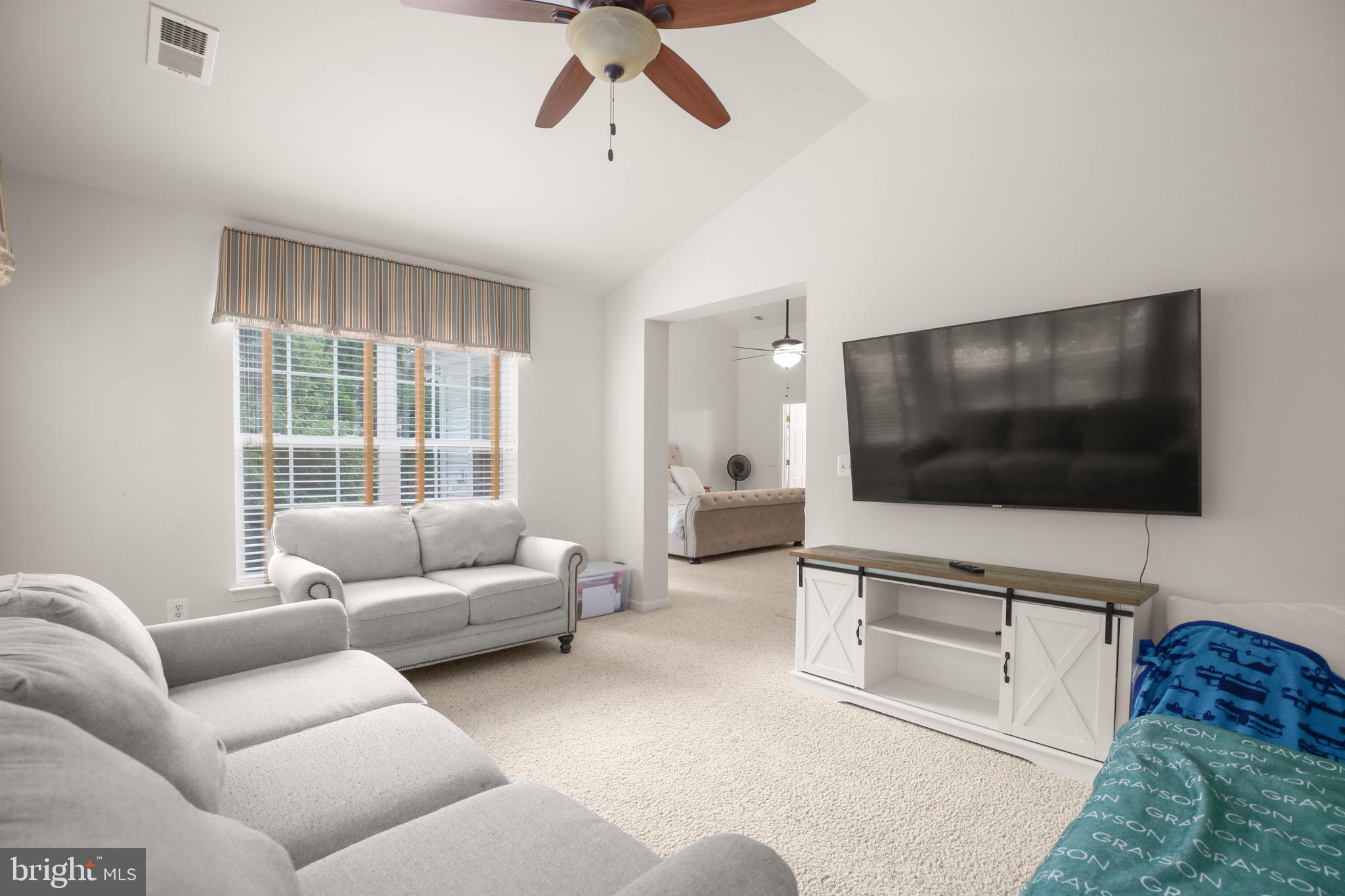 STUARTS CROSSING - Residential