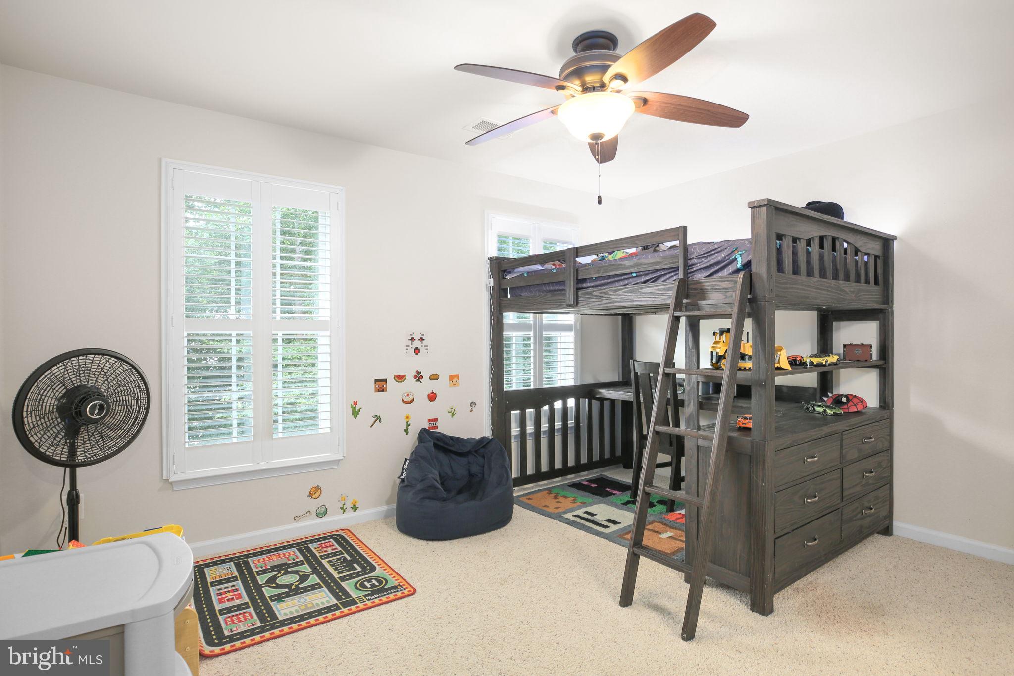 STUARTS CROSSING - Residential