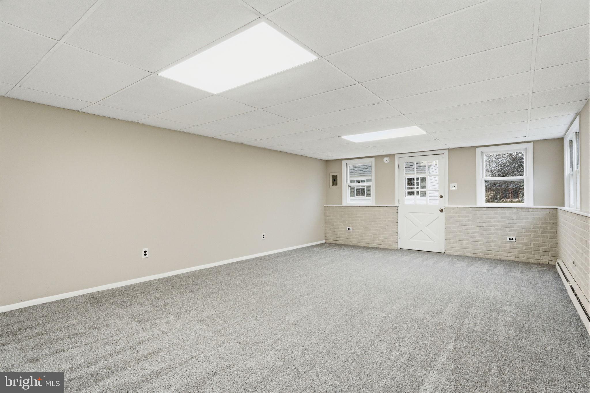 FAIRLESS HILLS - Residential