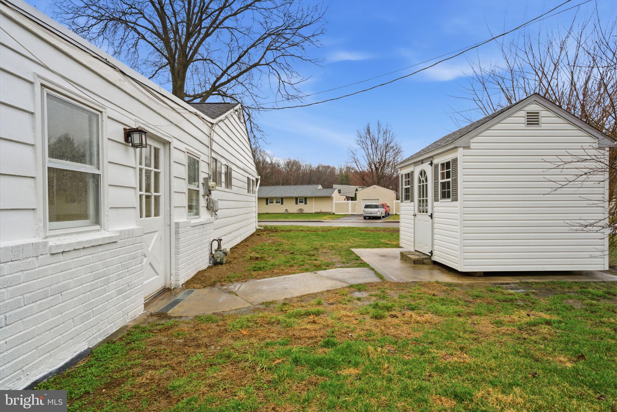 FAIRLESS HILLS - Residential