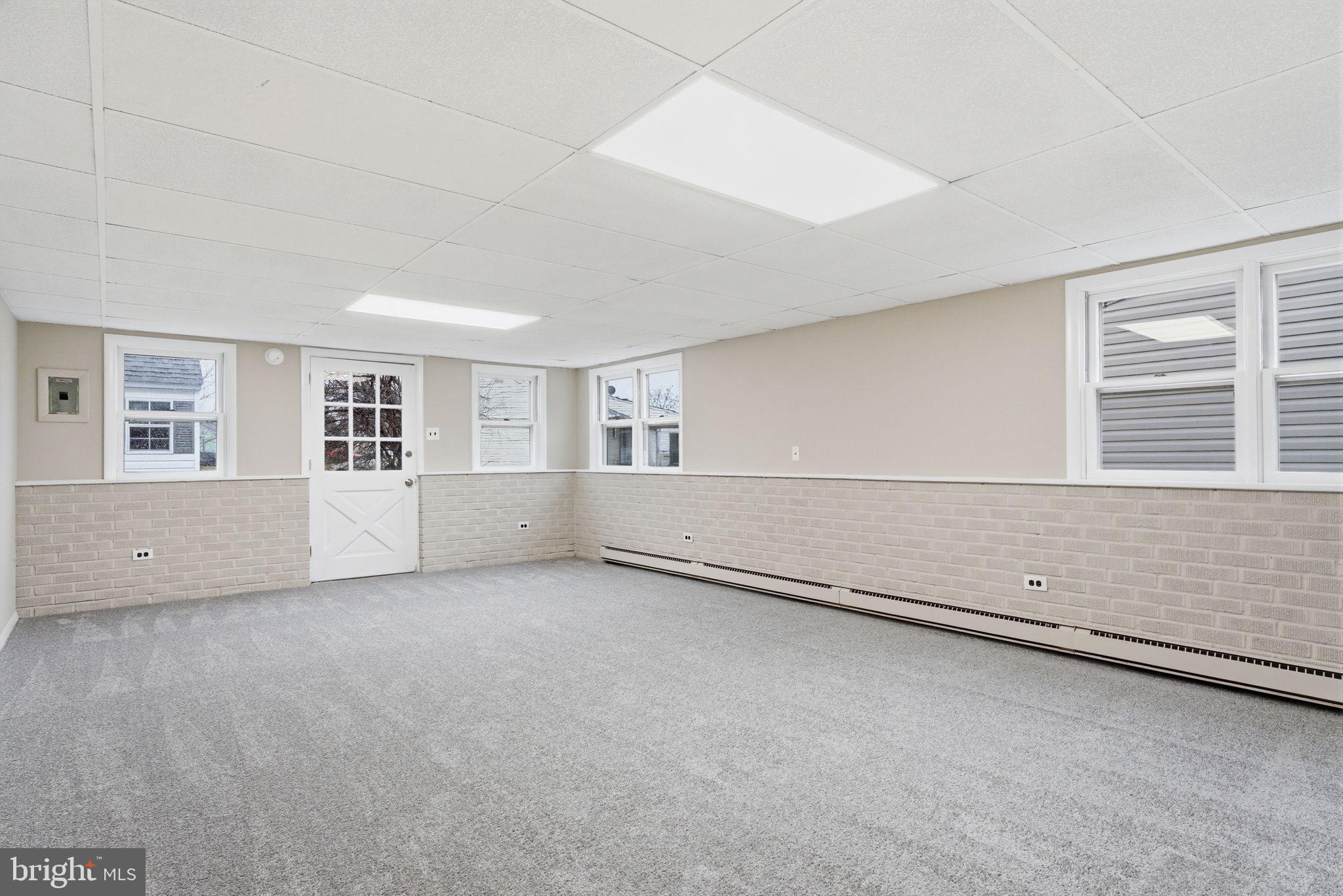 FAIRLESS HILLS - Residential