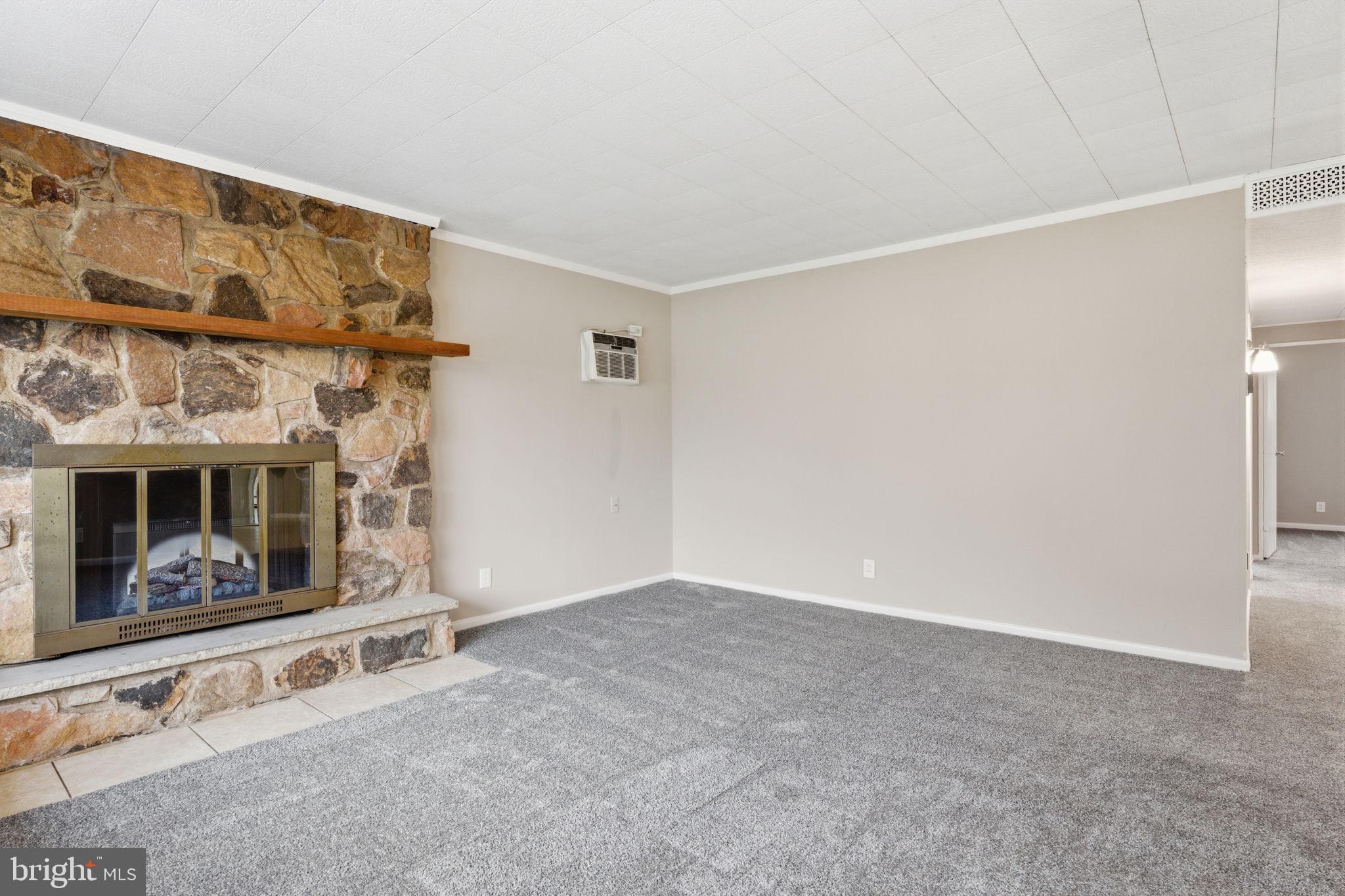 FAIRLESS HILLS - Residential