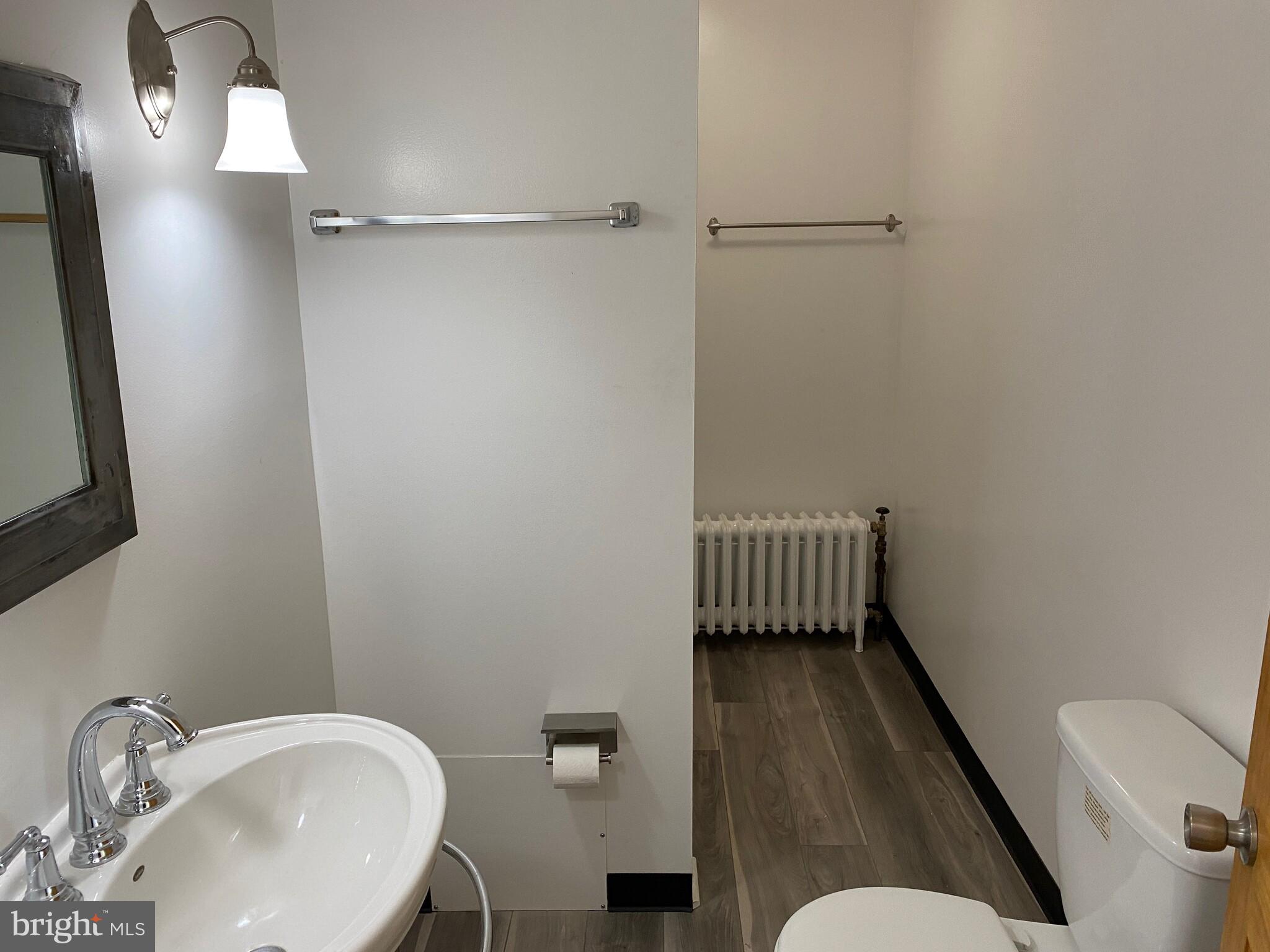 WESTPORT - Residential