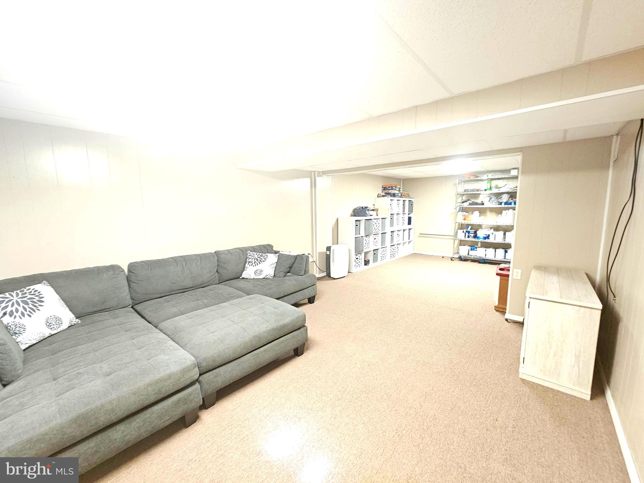 GLEN OAKS - Residential