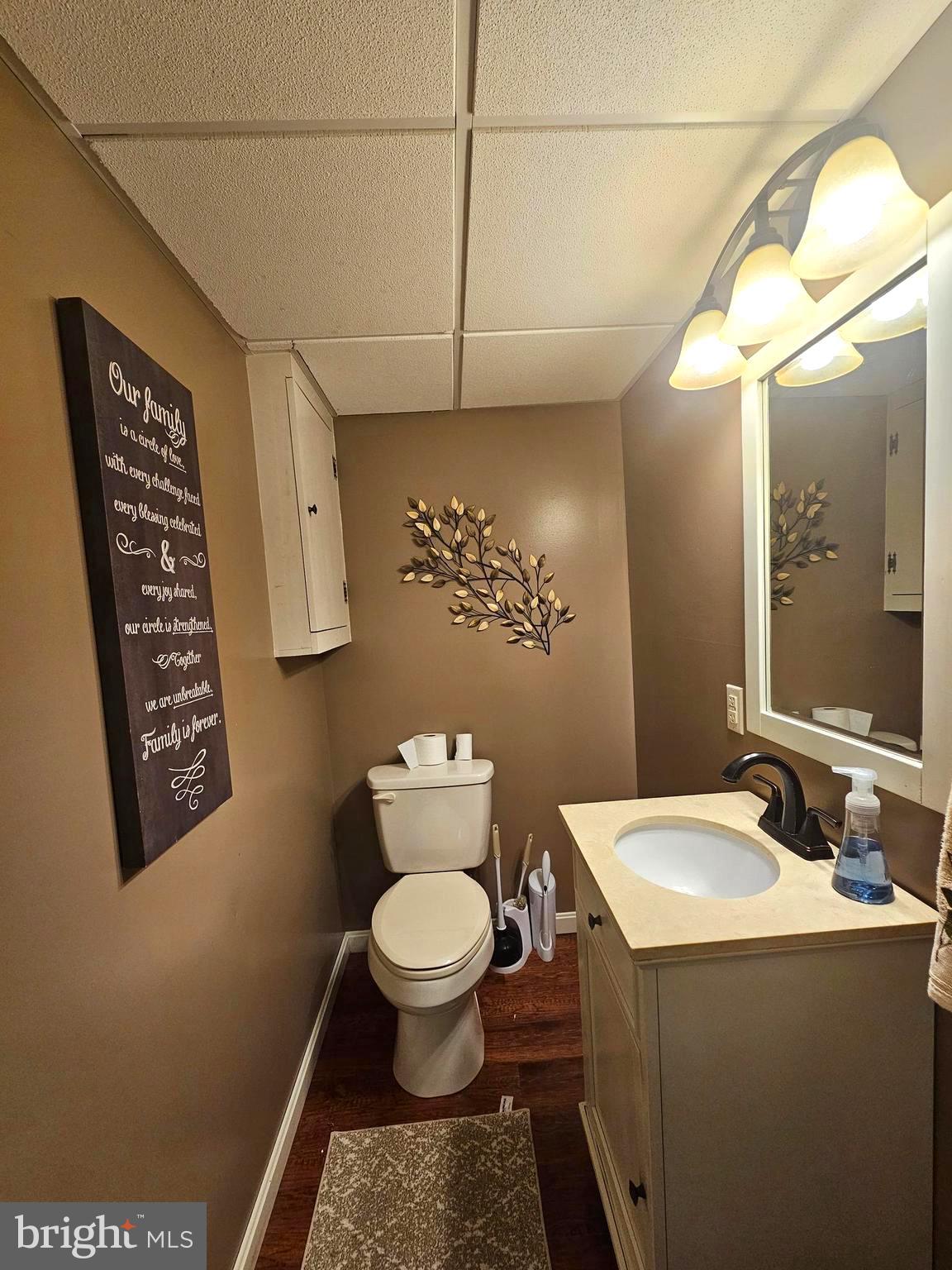 GLEN OAKS - Residential