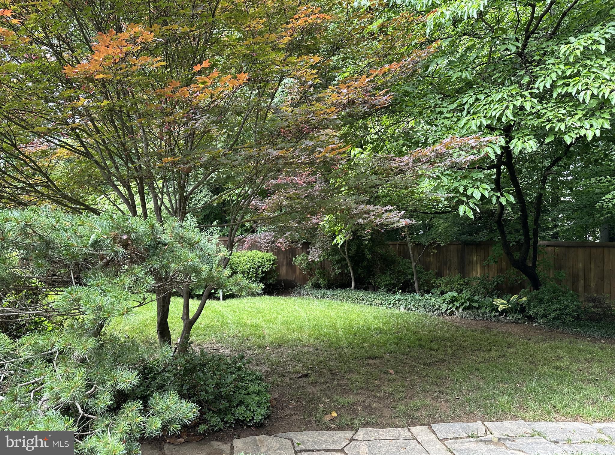 3416 COUNTRY HILL DRIVE