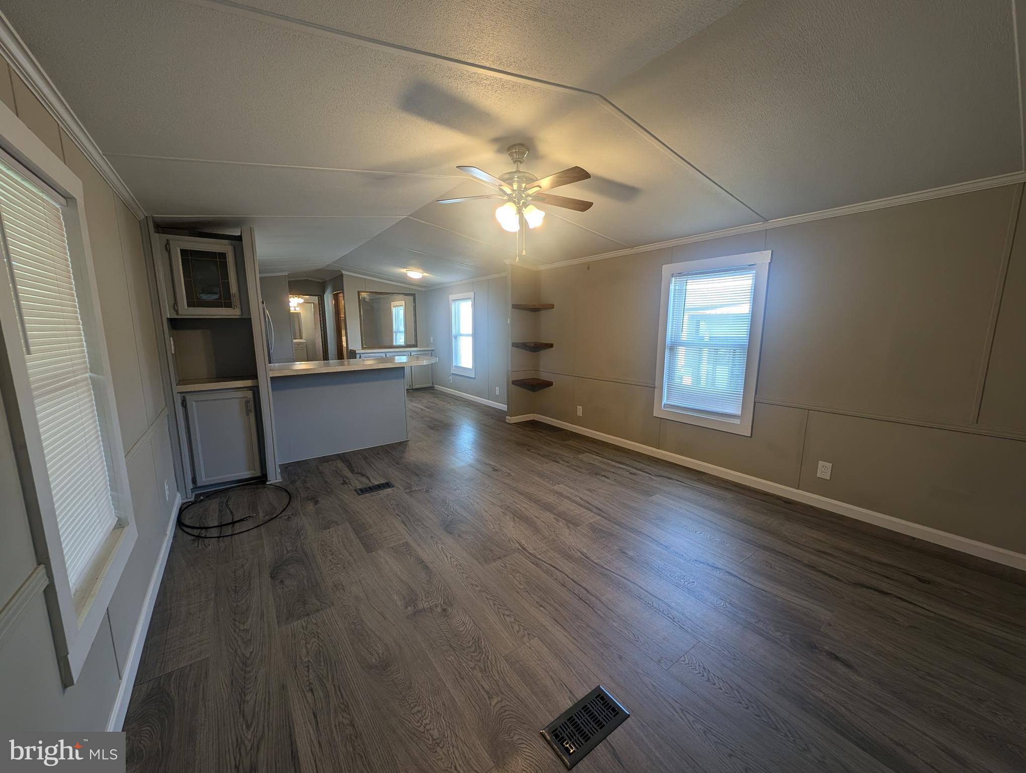 BISCAYNE BAY - Residential