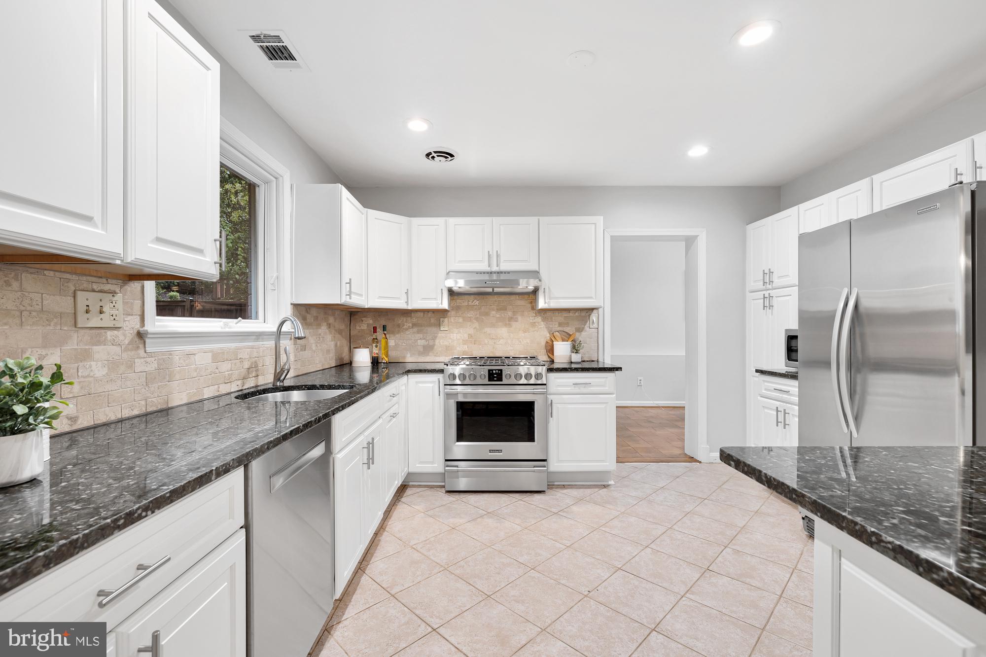 BELLE HAVEN TERRACE - Residential