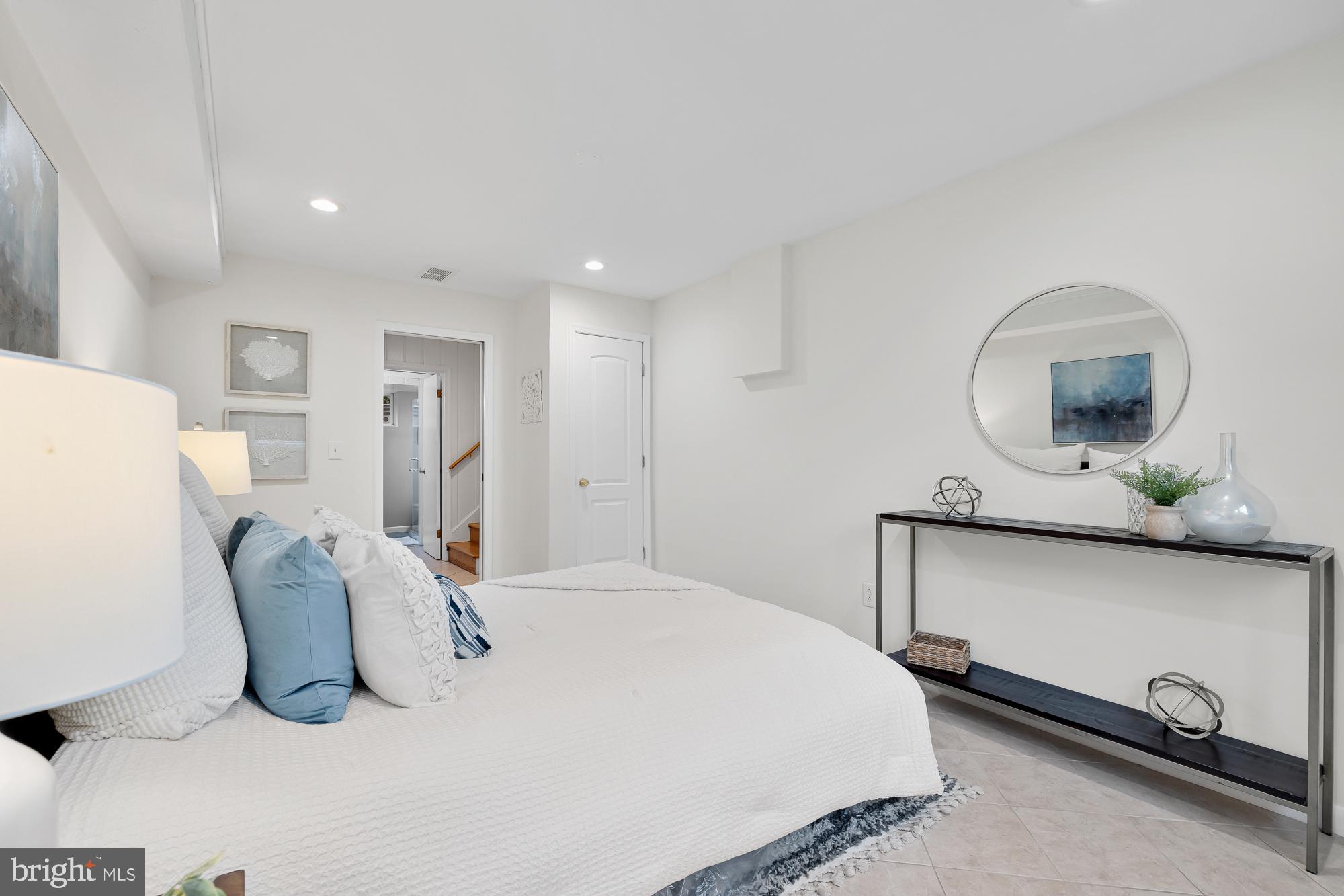 BELLE HAVEN TERRACE - Residential