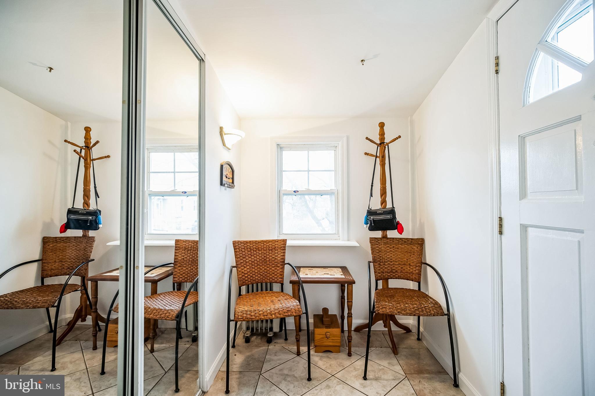 GLENSIDE - Residential