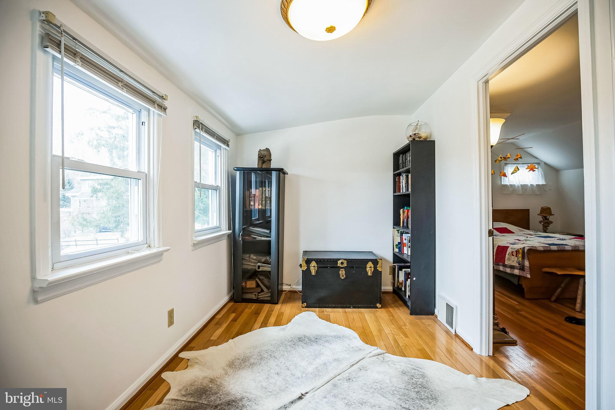 GLENSIDE - Residential