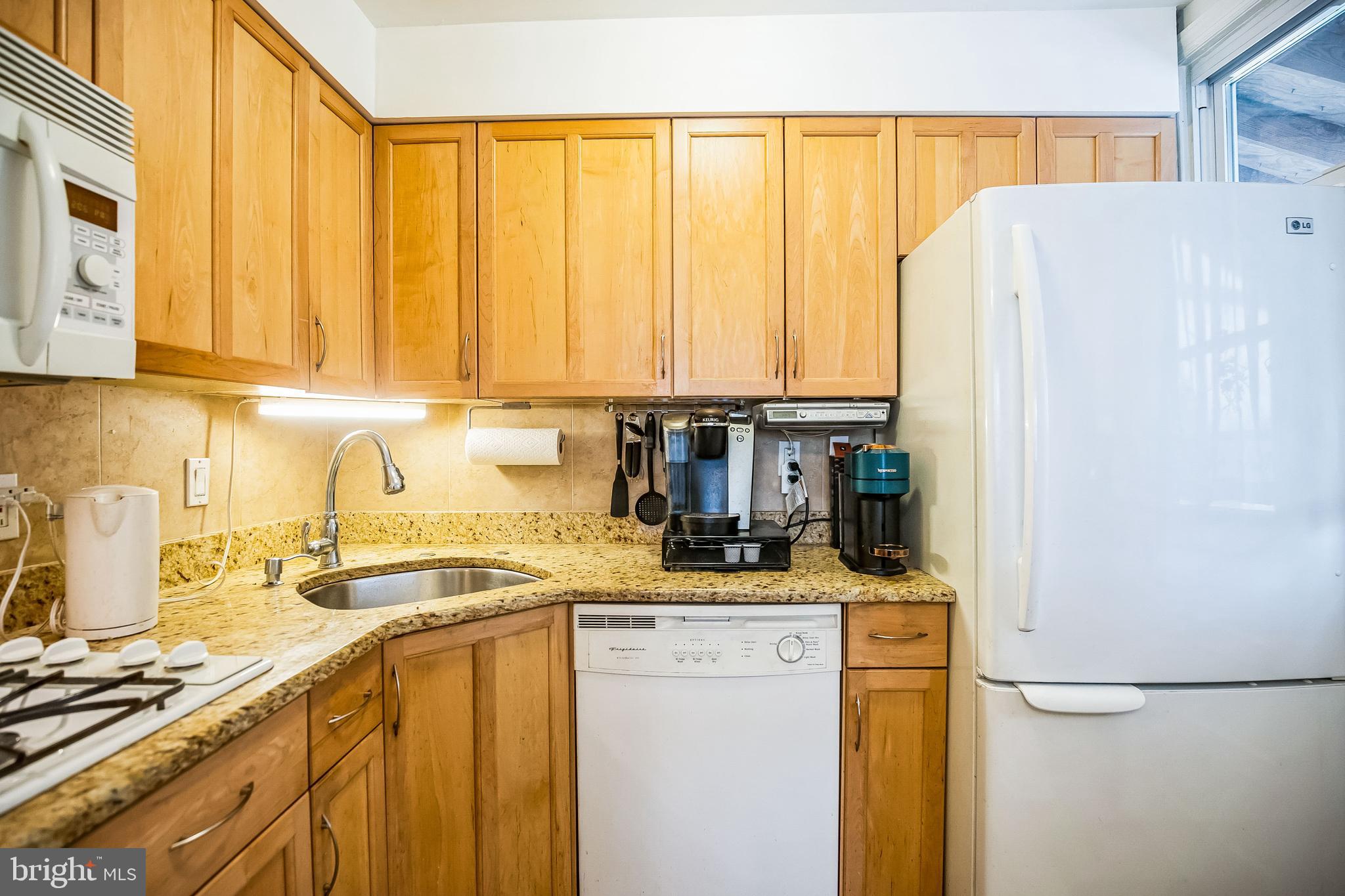 GLENSIDE - Residential