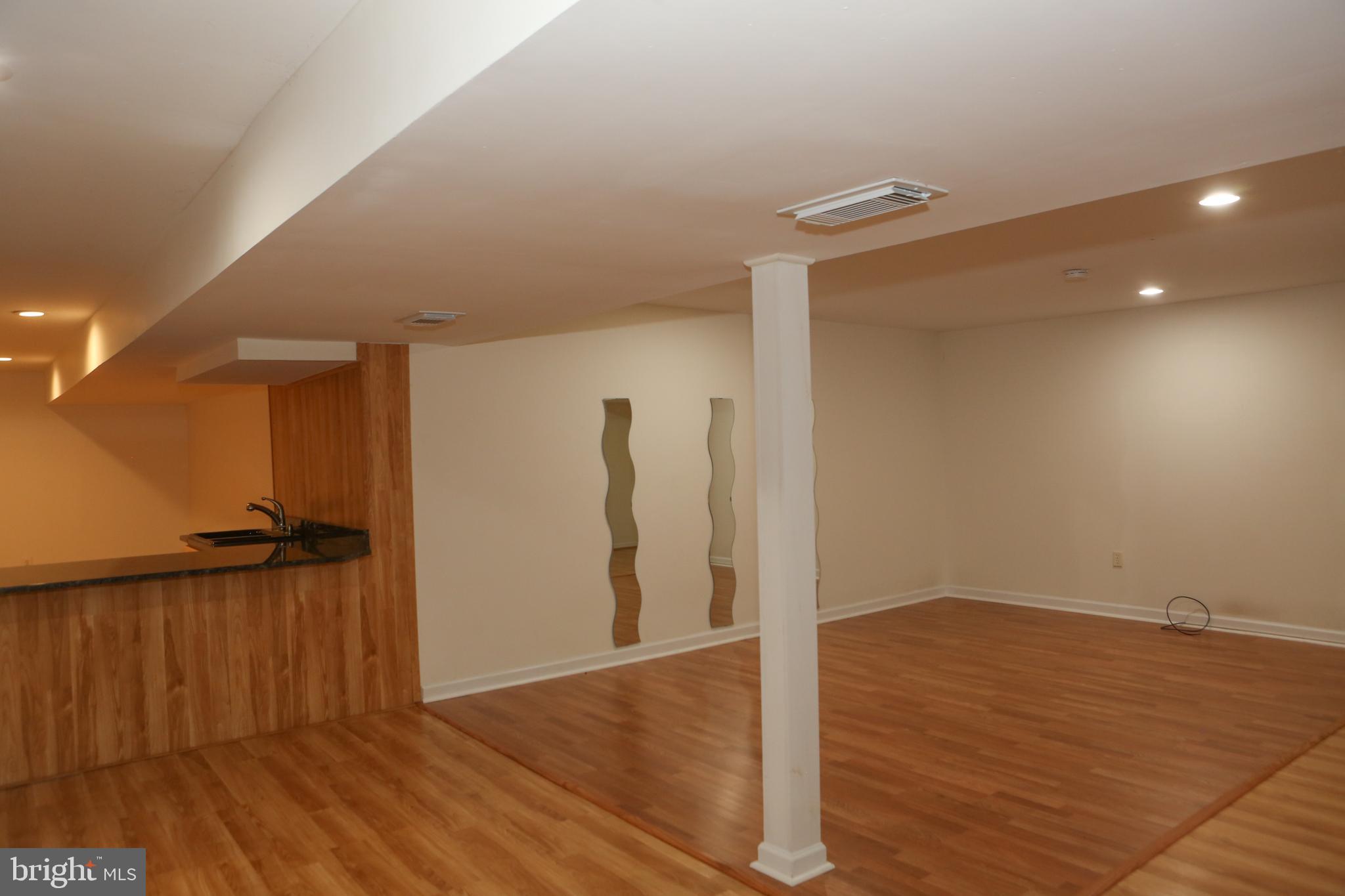 INDIAN CREEK ESTATES SUB - Residential