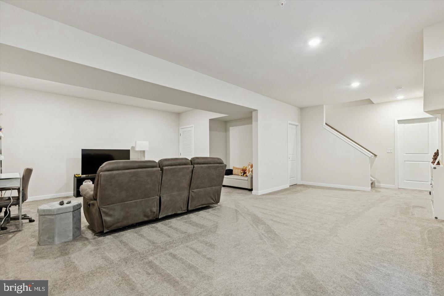 CLOVER MILL - Residential